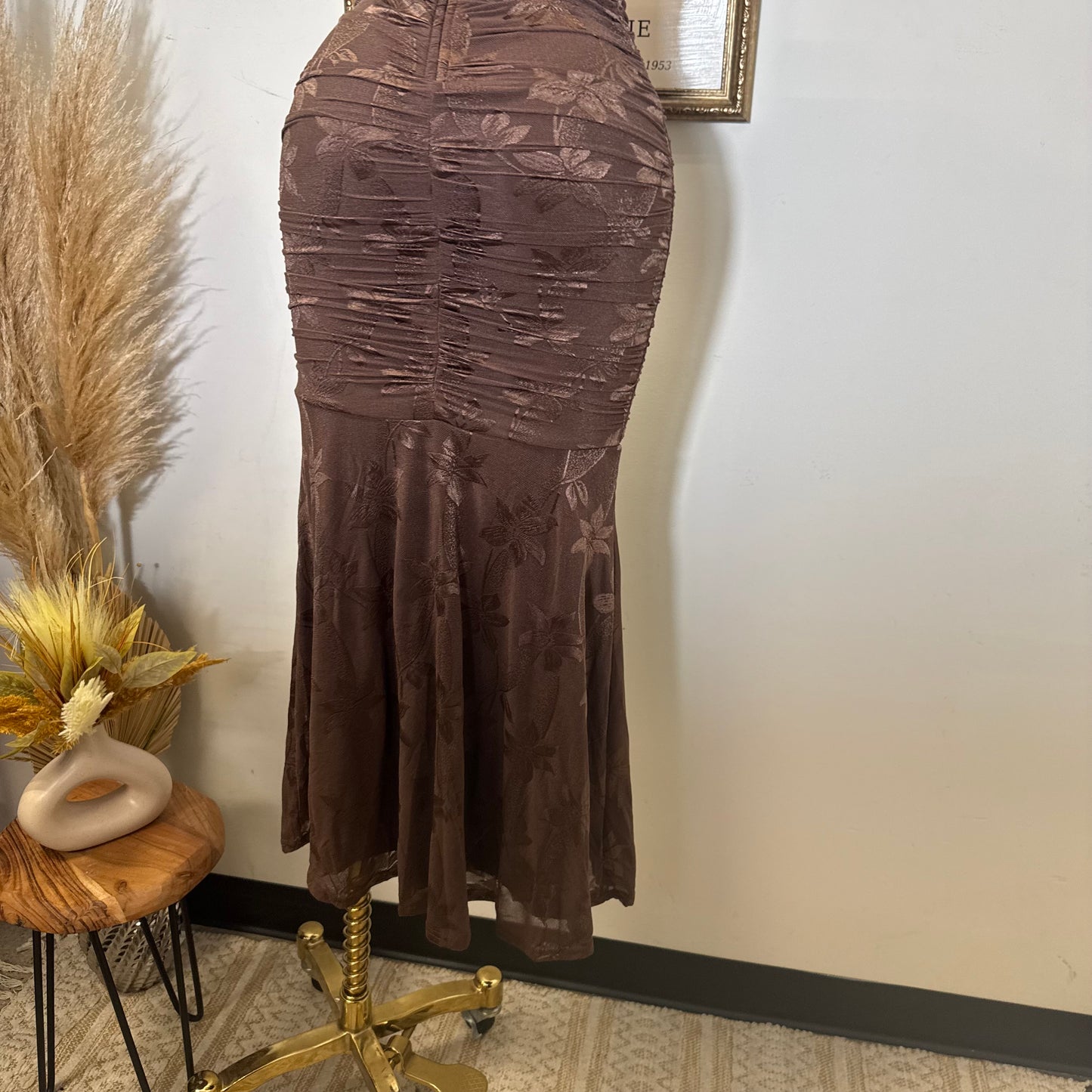 Trim accent Midi Dress-Chocolate