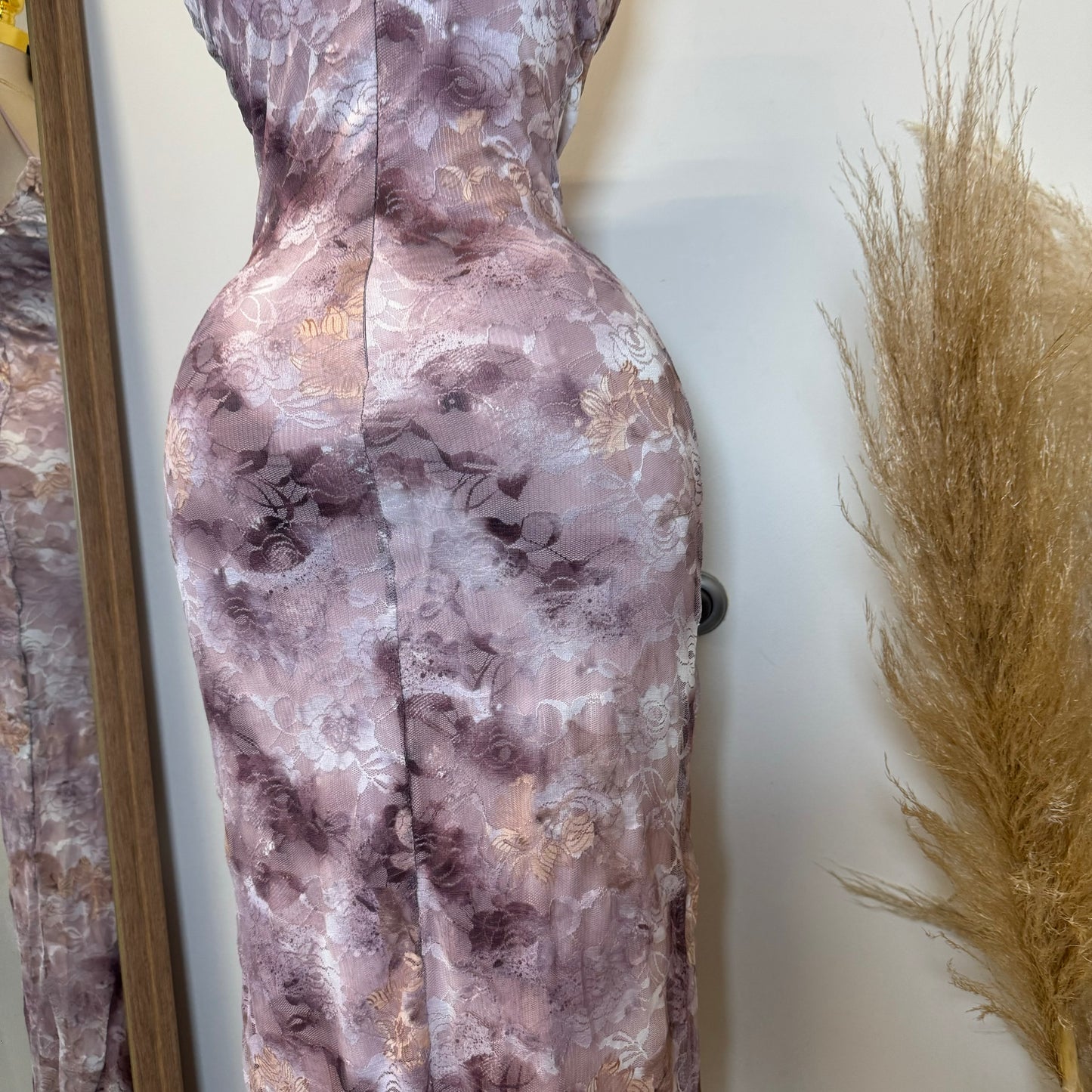 Mismaloya Lace Dress-Multi Pink