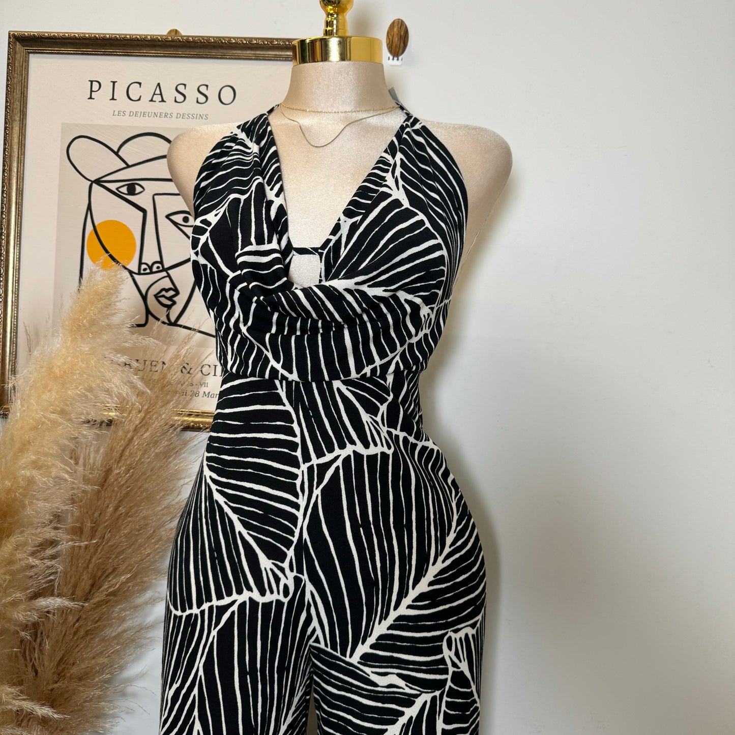 Leaf Print Cowl Neck Halter Jumpsuit-black/White