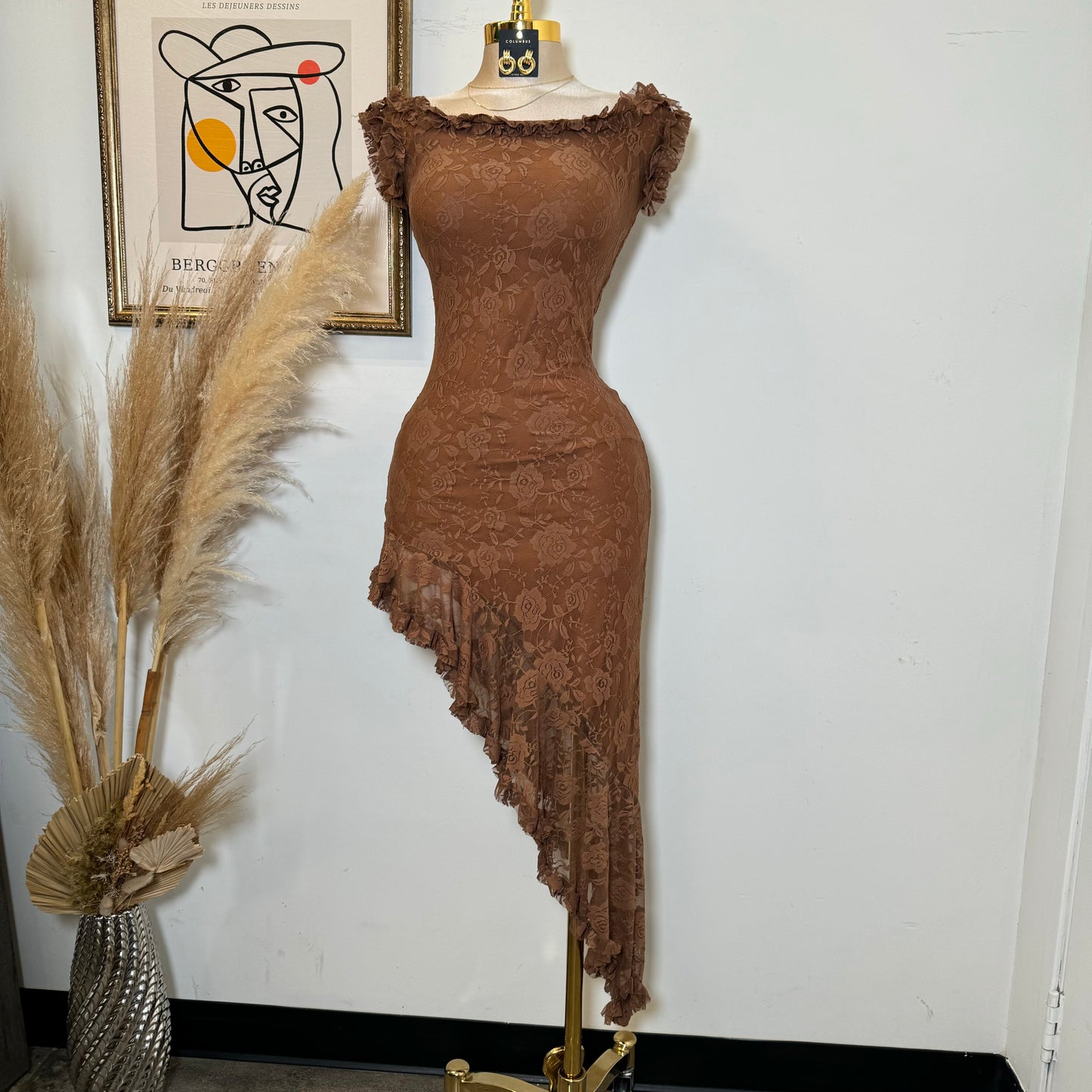 Off Shoulder Short Sleeve Lace Dress-Brown
