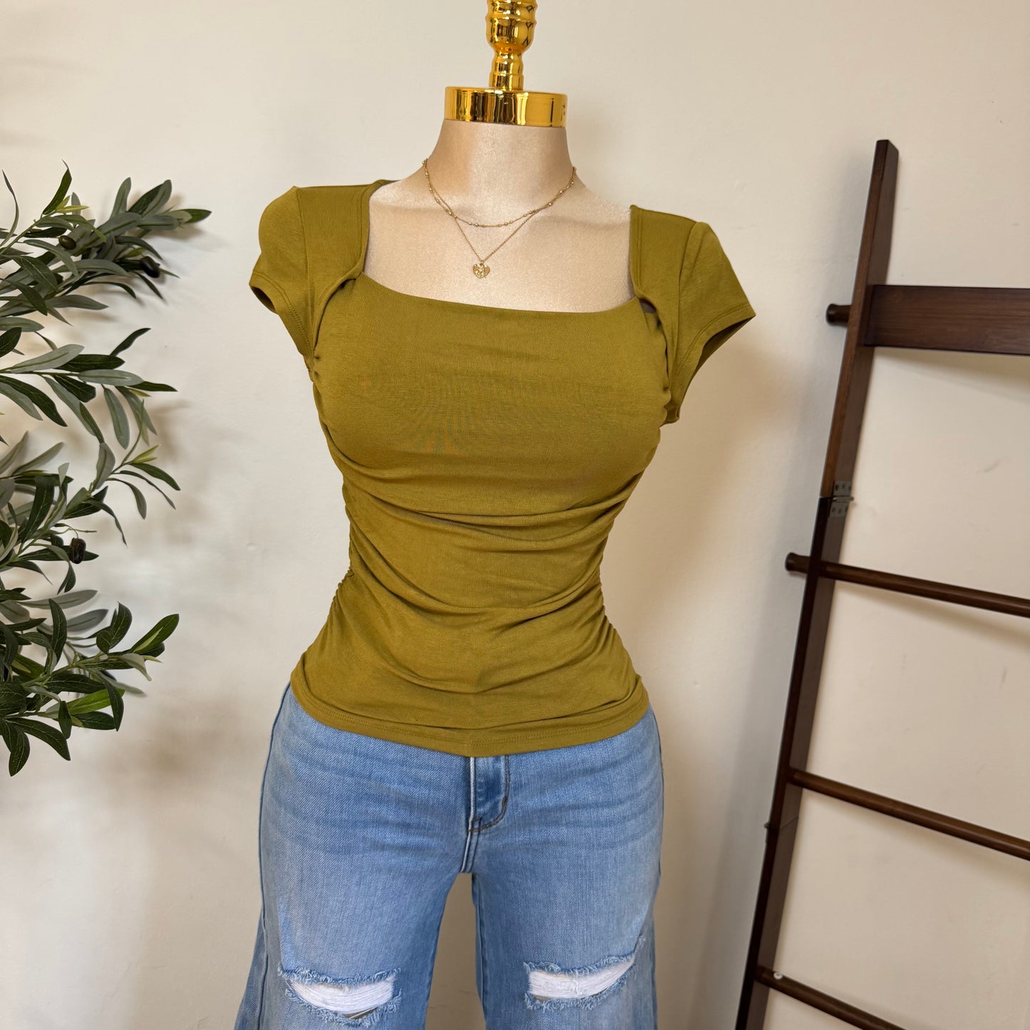 Square Neck Ruched Detail Short Sleeve Knit Top-Kiwi Olive