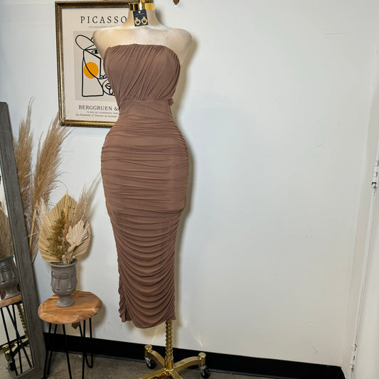 Mesh Off Shoulder Maxi Dress-Brown
