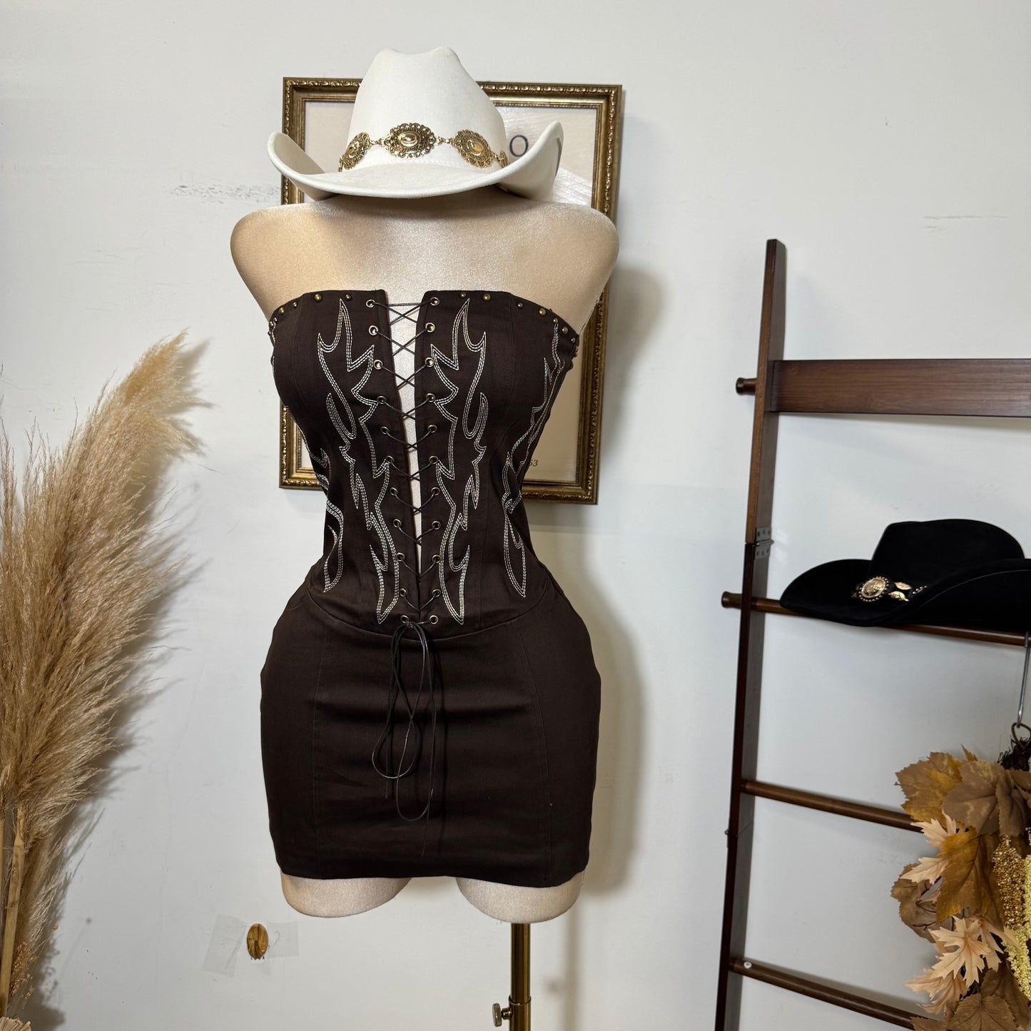 La Yaquesita Corset Dress -Brown