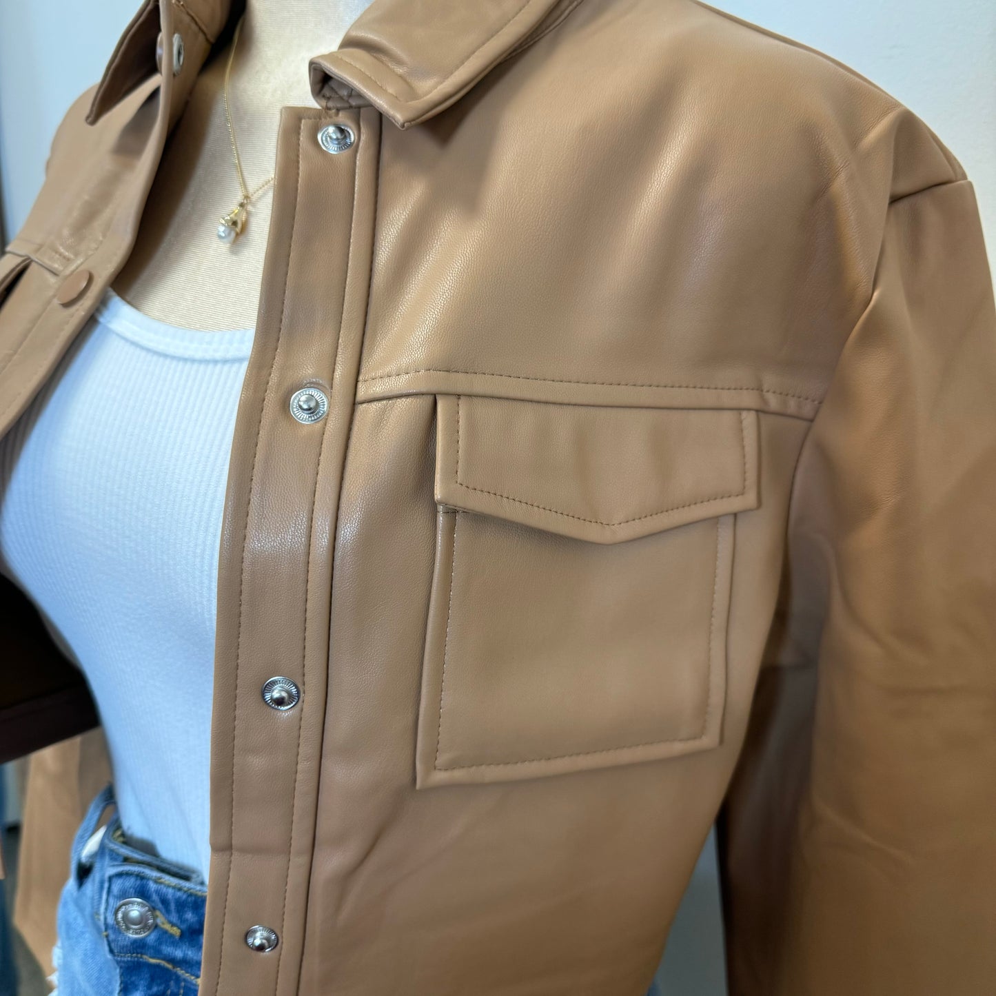 Lulú PU Leather Cropped Jacket -Brown