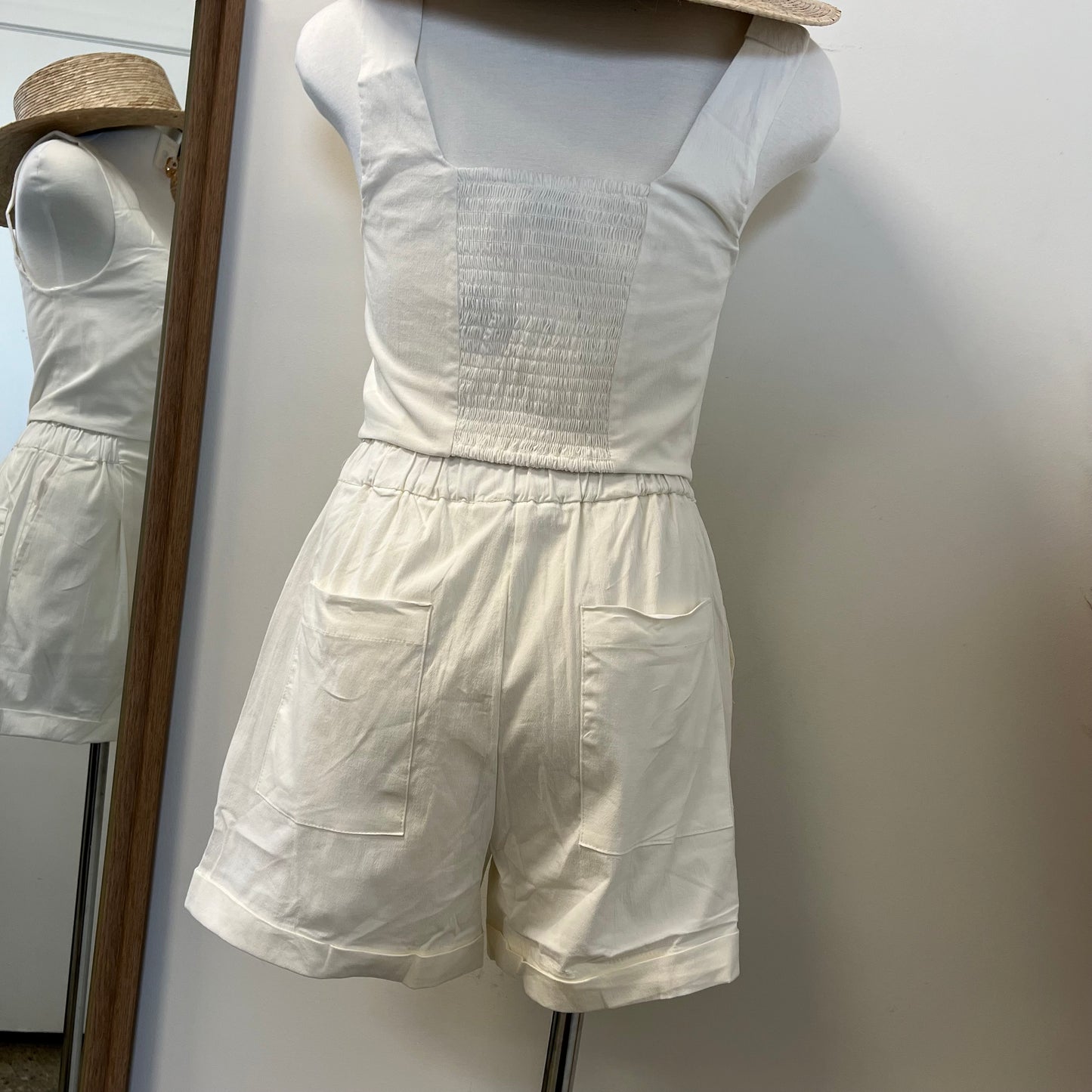 Aurora Linen Set-White