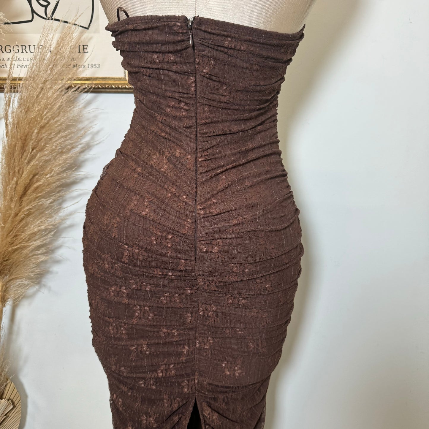 Sweetheart Shape Lace Dress-Brown