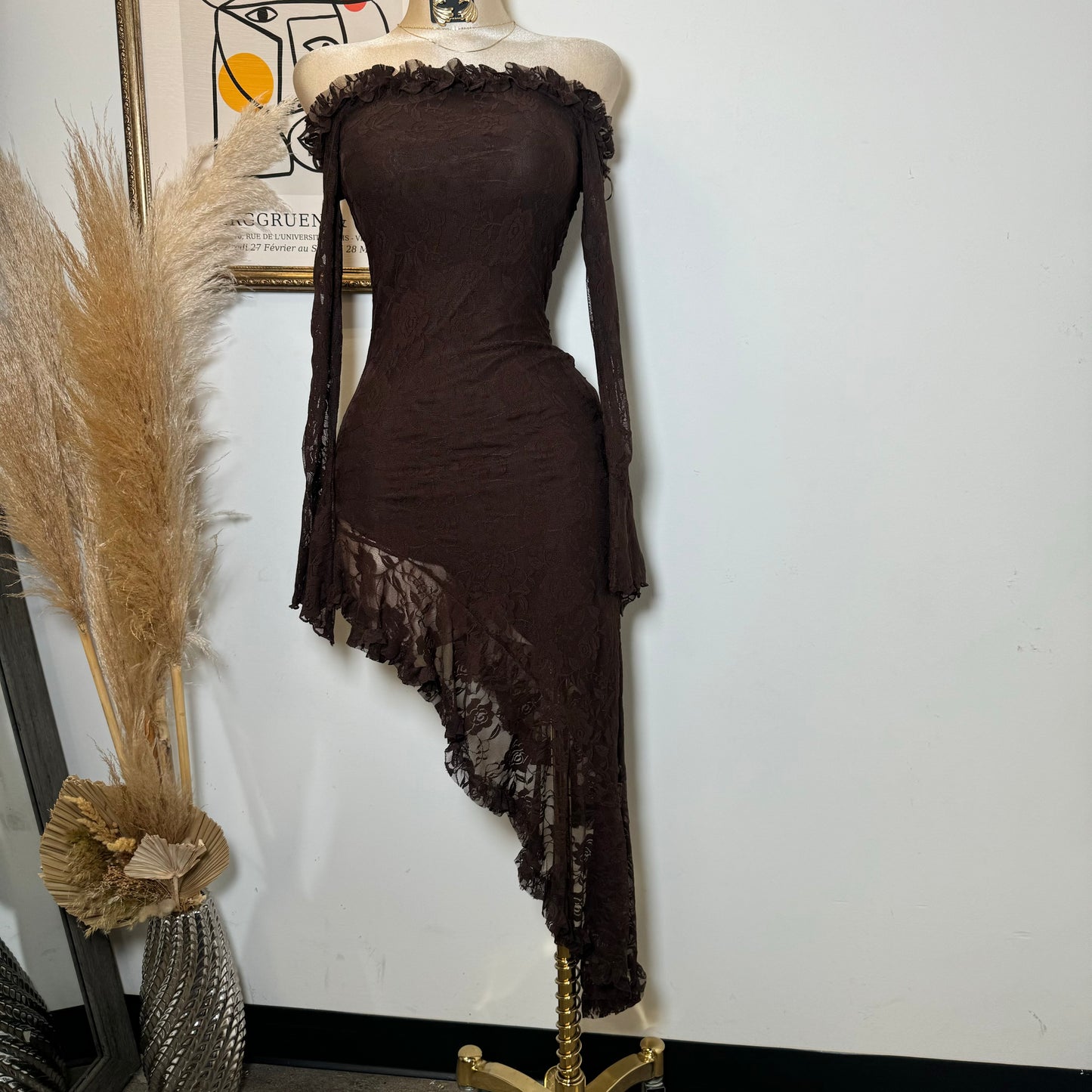 Off Shoulder Lace Dress-Brown