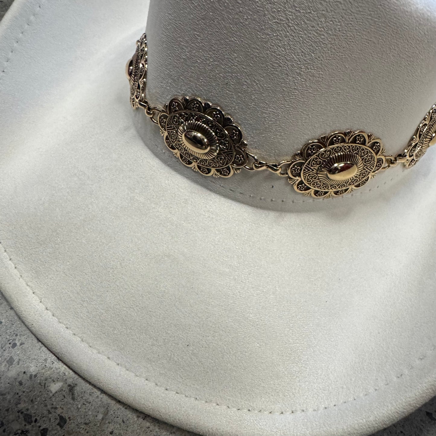 white Hat With Gold Chain-White
