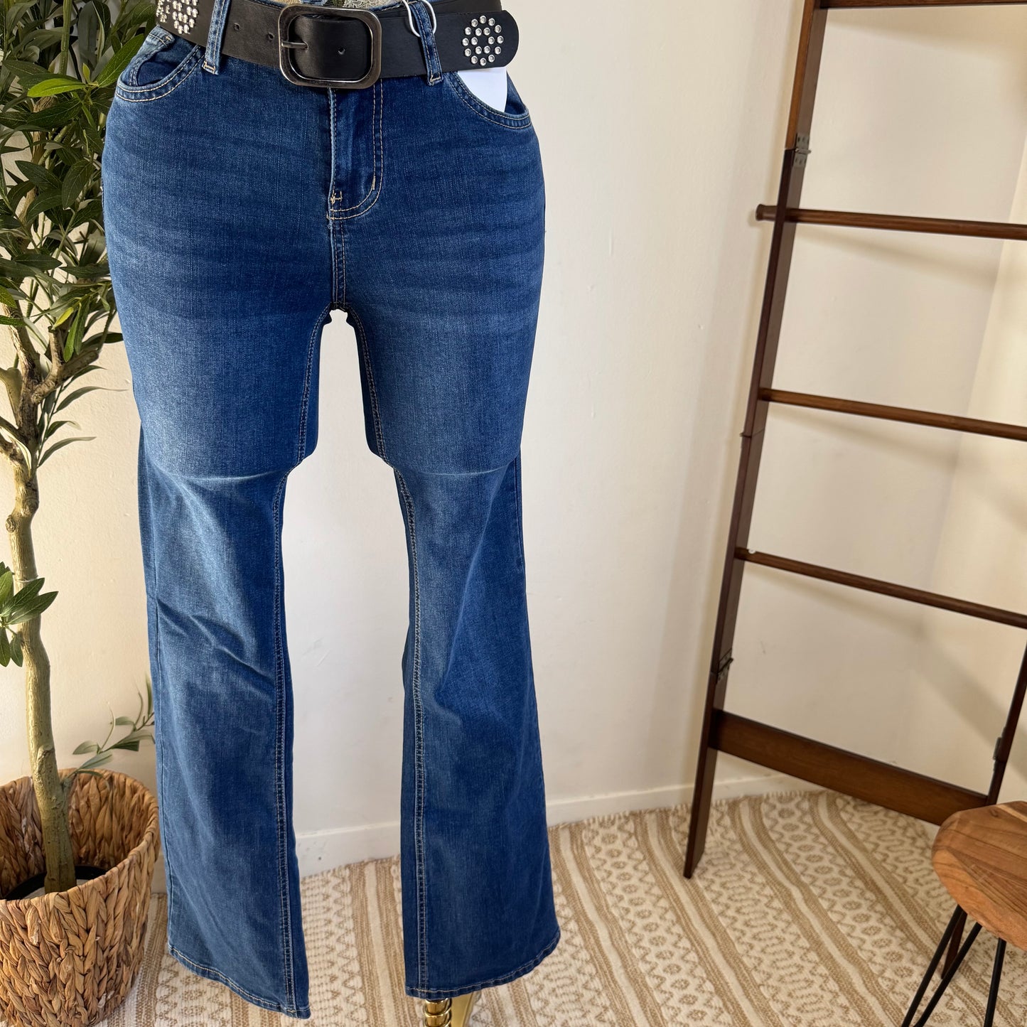 Flare Jeans with Belt-Blue