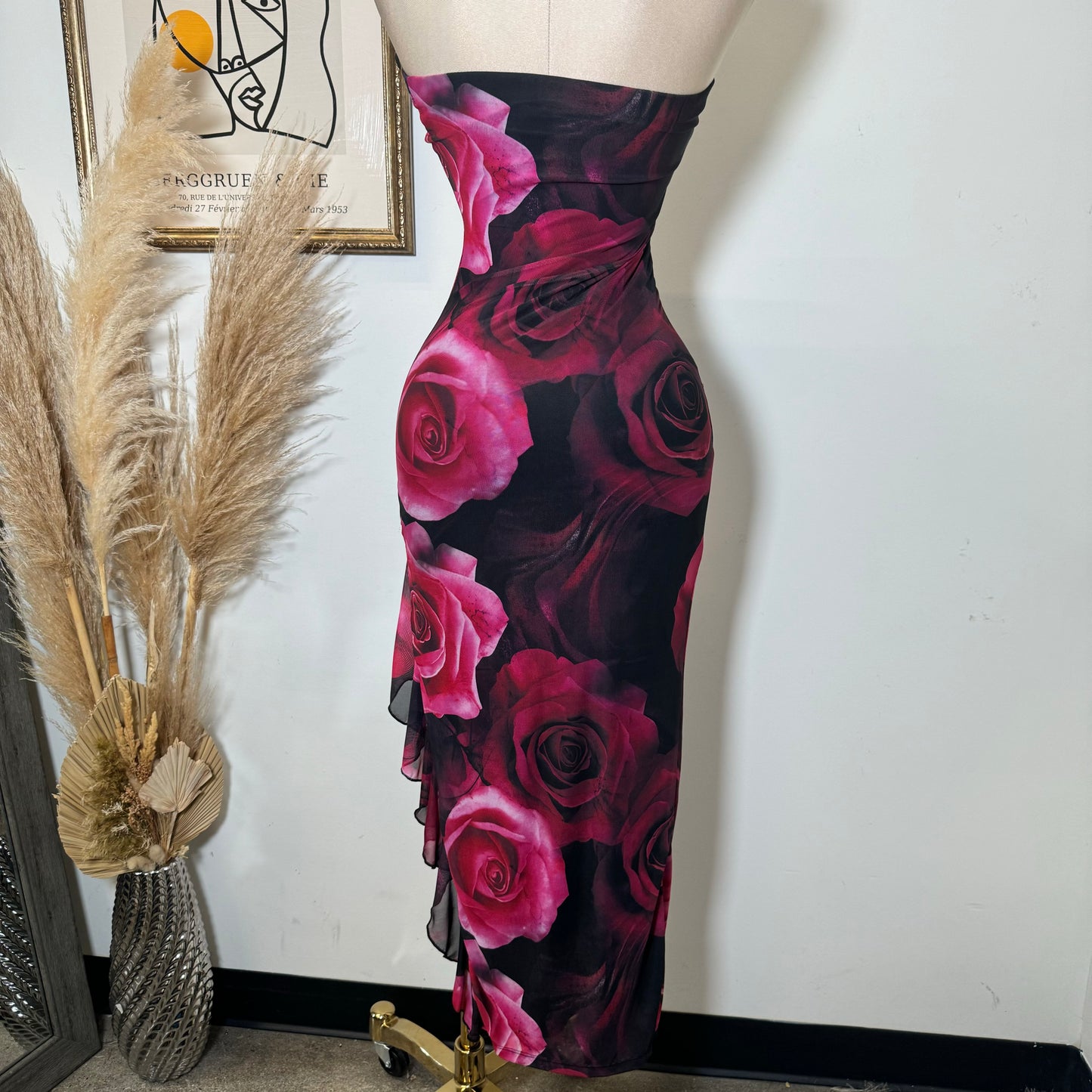 Rose Ruffle Open Slit Dress-Pink