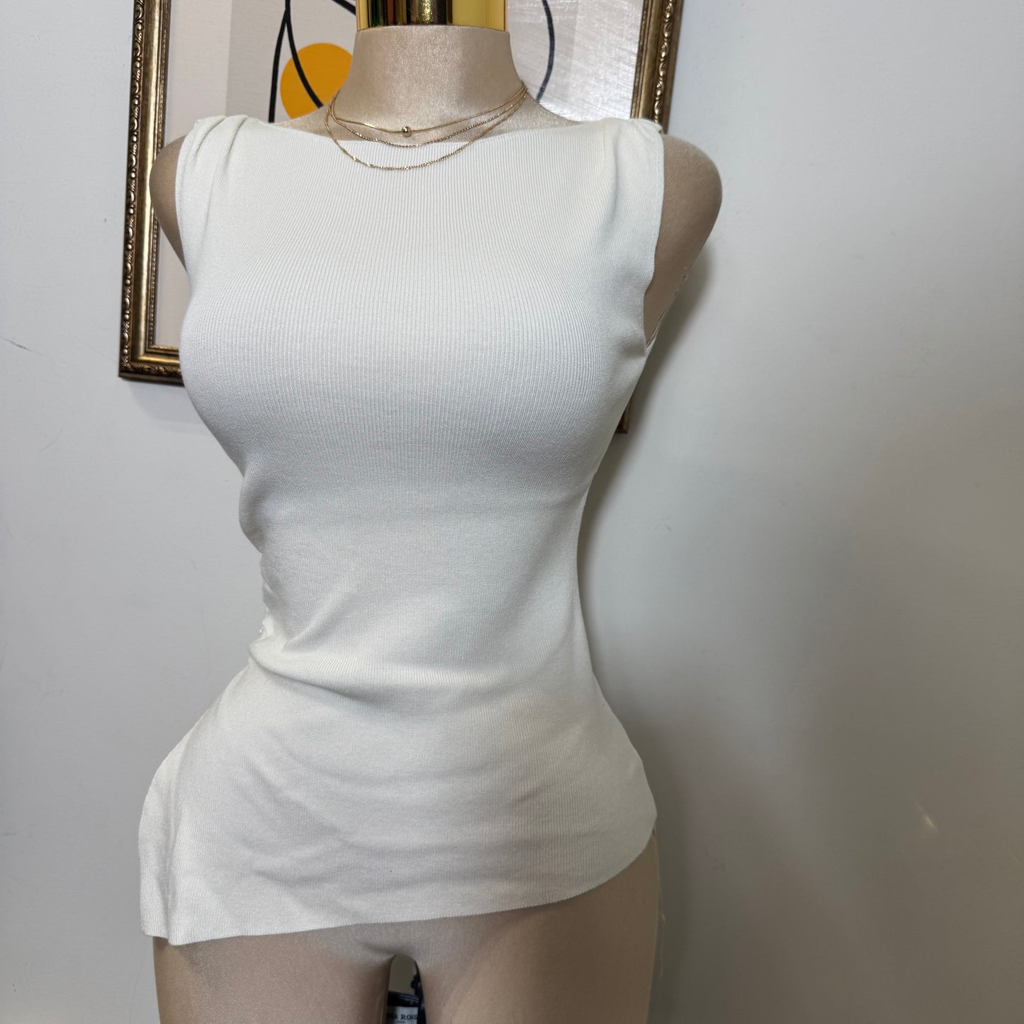 Asymmetrical hem Sleeveless Knit Top-Cream