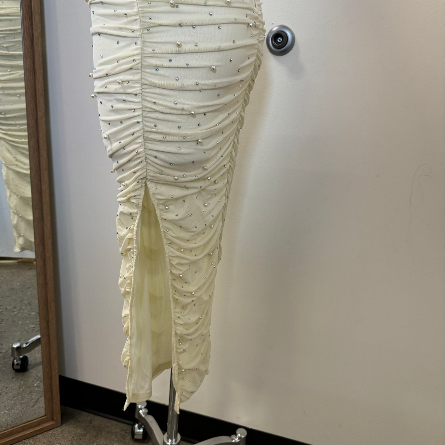 Kaeli Mesh Dress-White