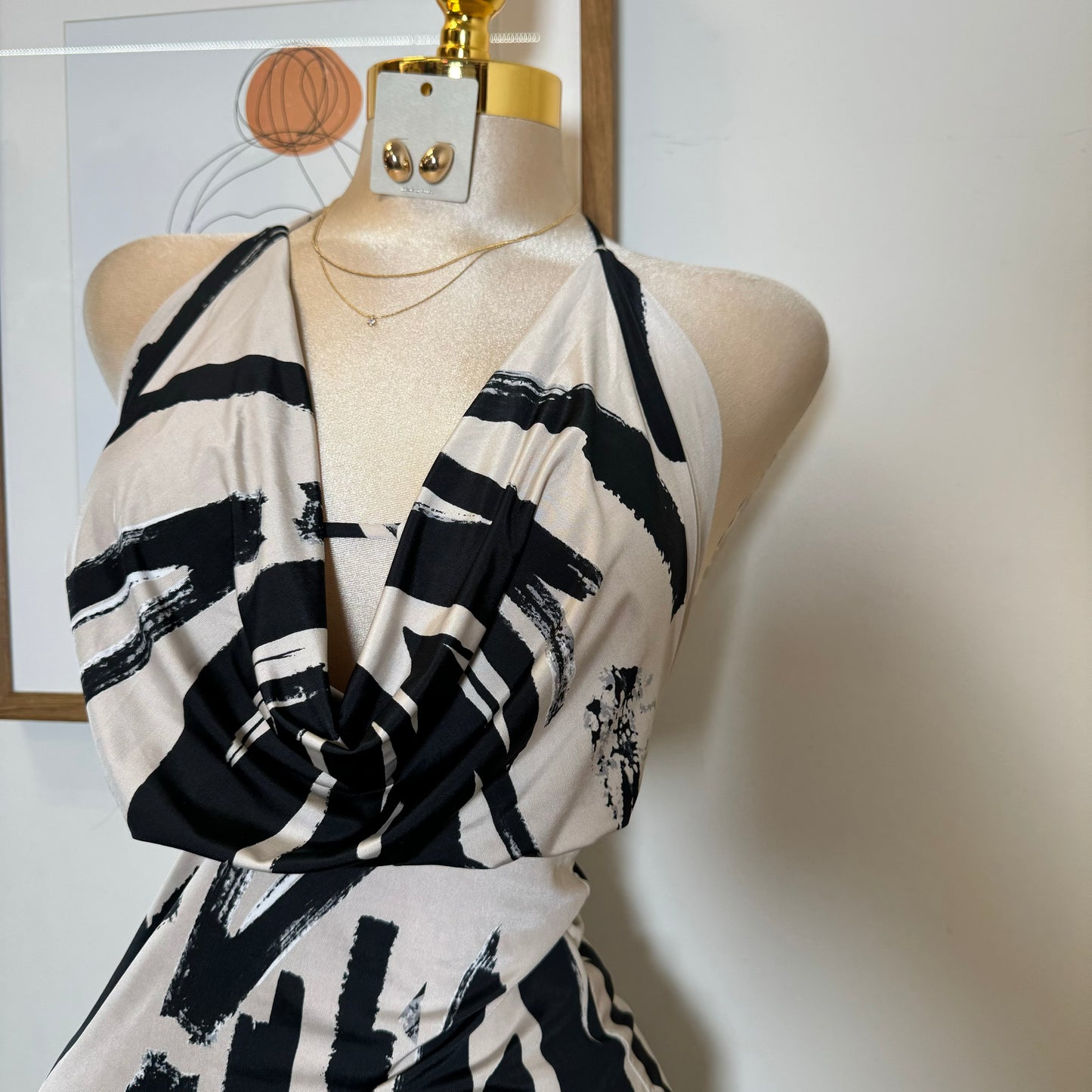 Venechia Cowl Open Slit Dress-Black/White1