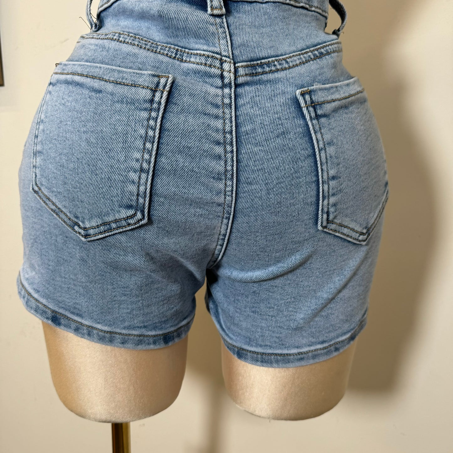 High Waisted Shorts Silver Button-LT Blue