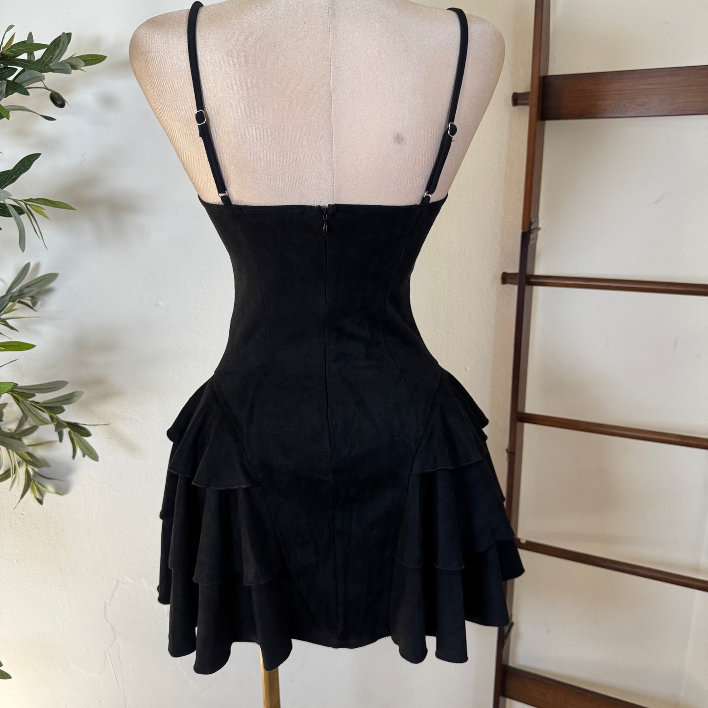 Suede Flare Dress -Black