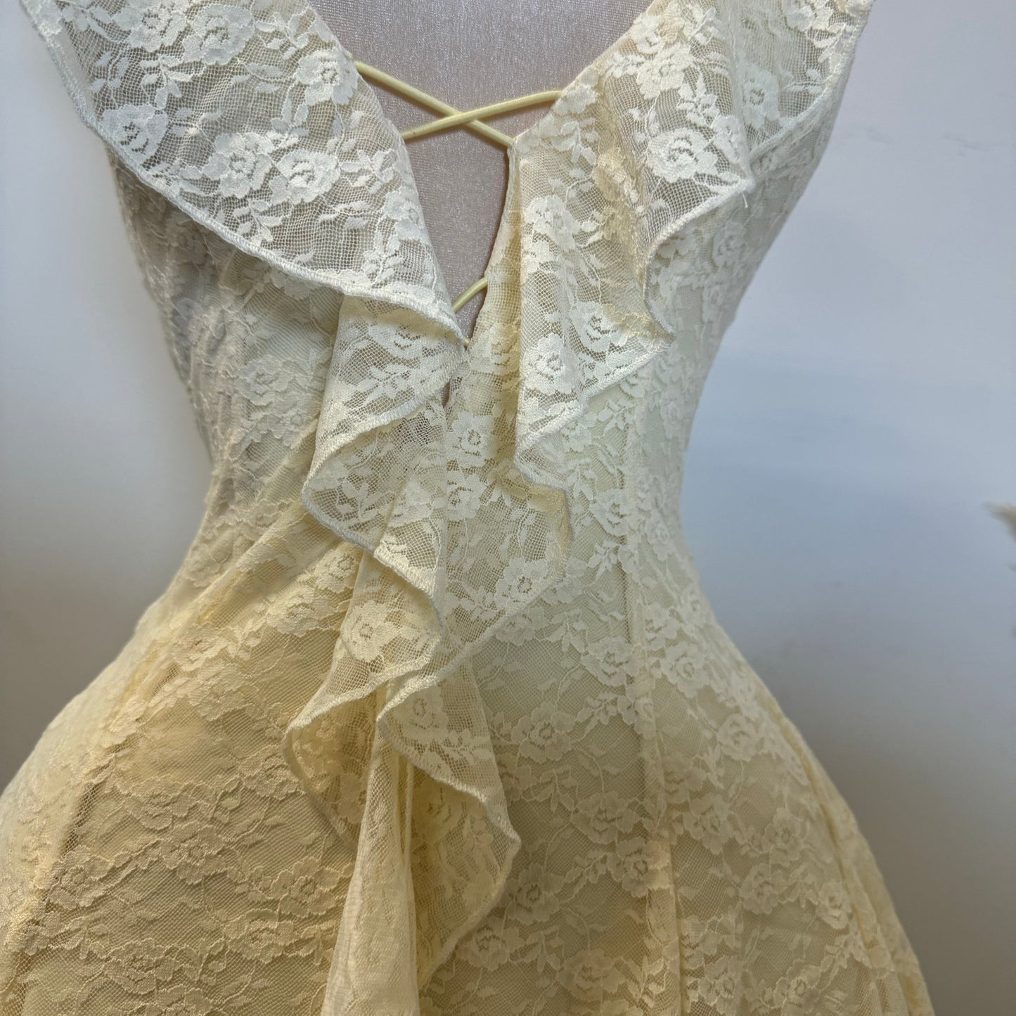 Amy Lace Halter Dress-Ivory