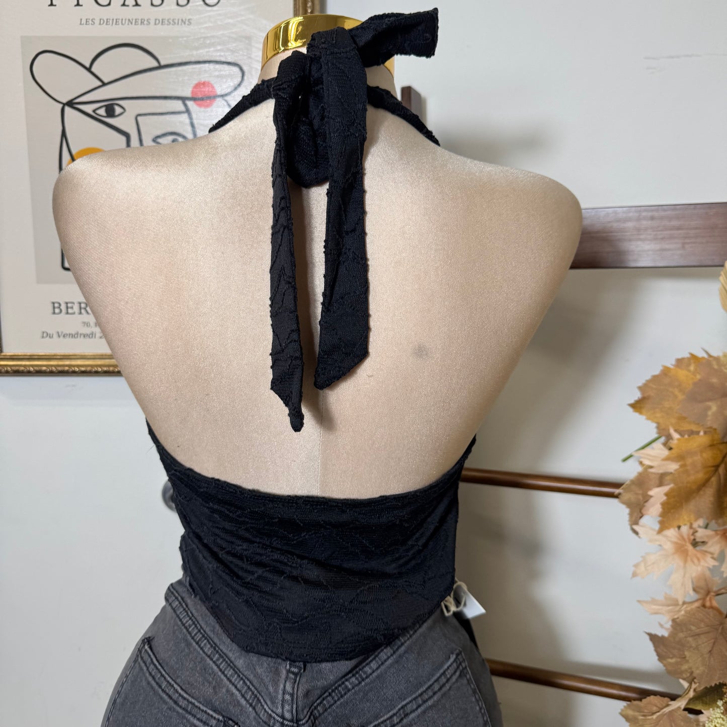 Textured Lace Halter Top-Black