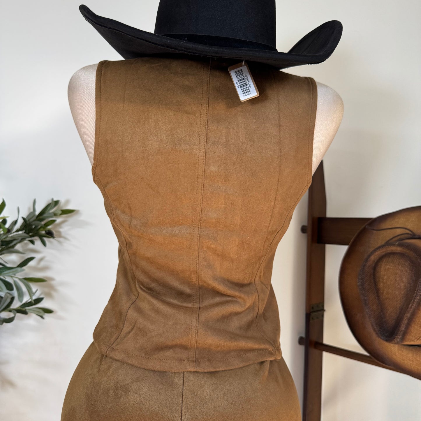 Suede Vest-Tan