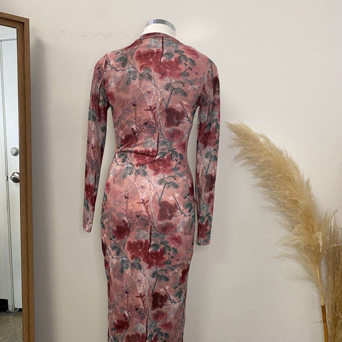 Mia Dress-Rose