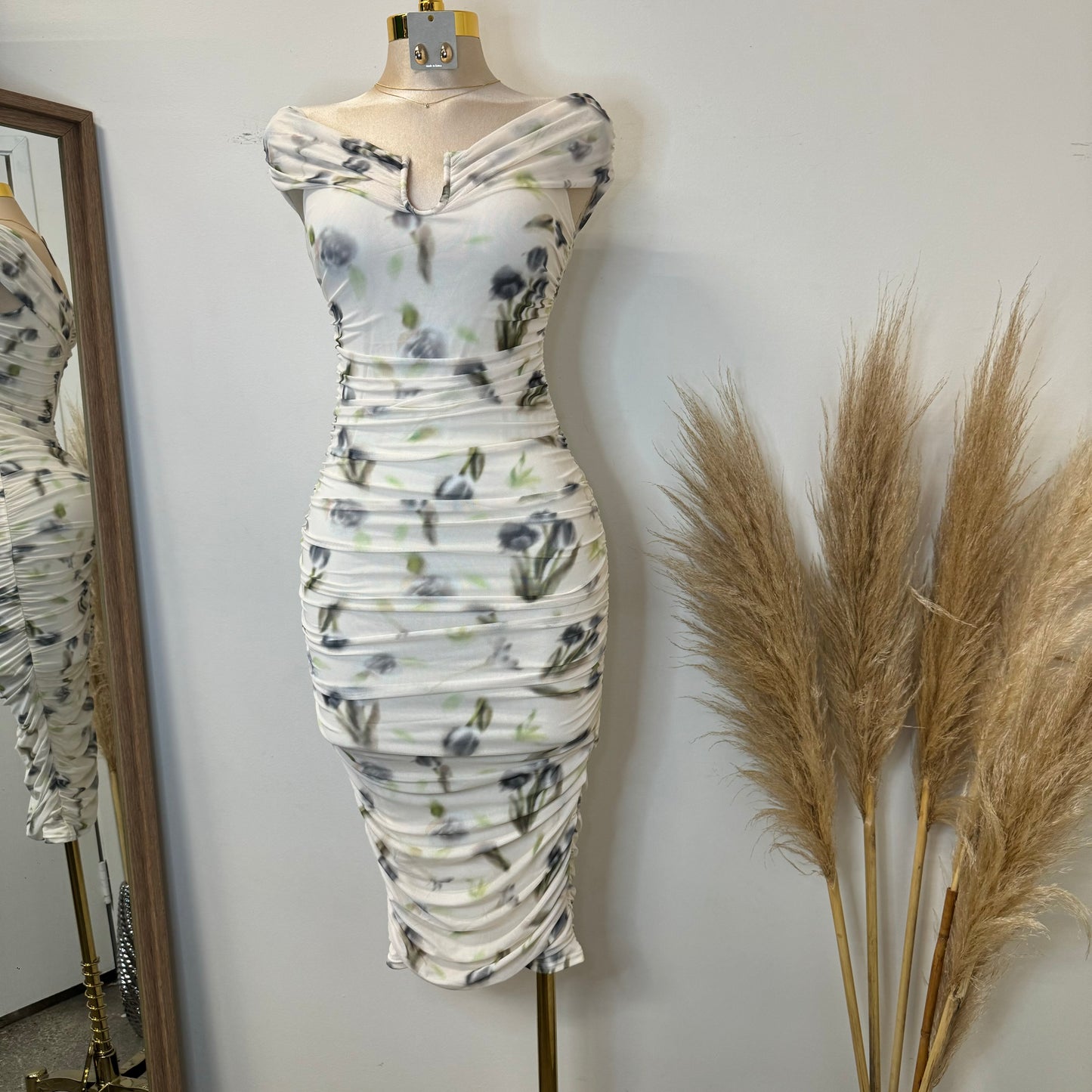 Spring Off shoulder Dress-Cream Multi