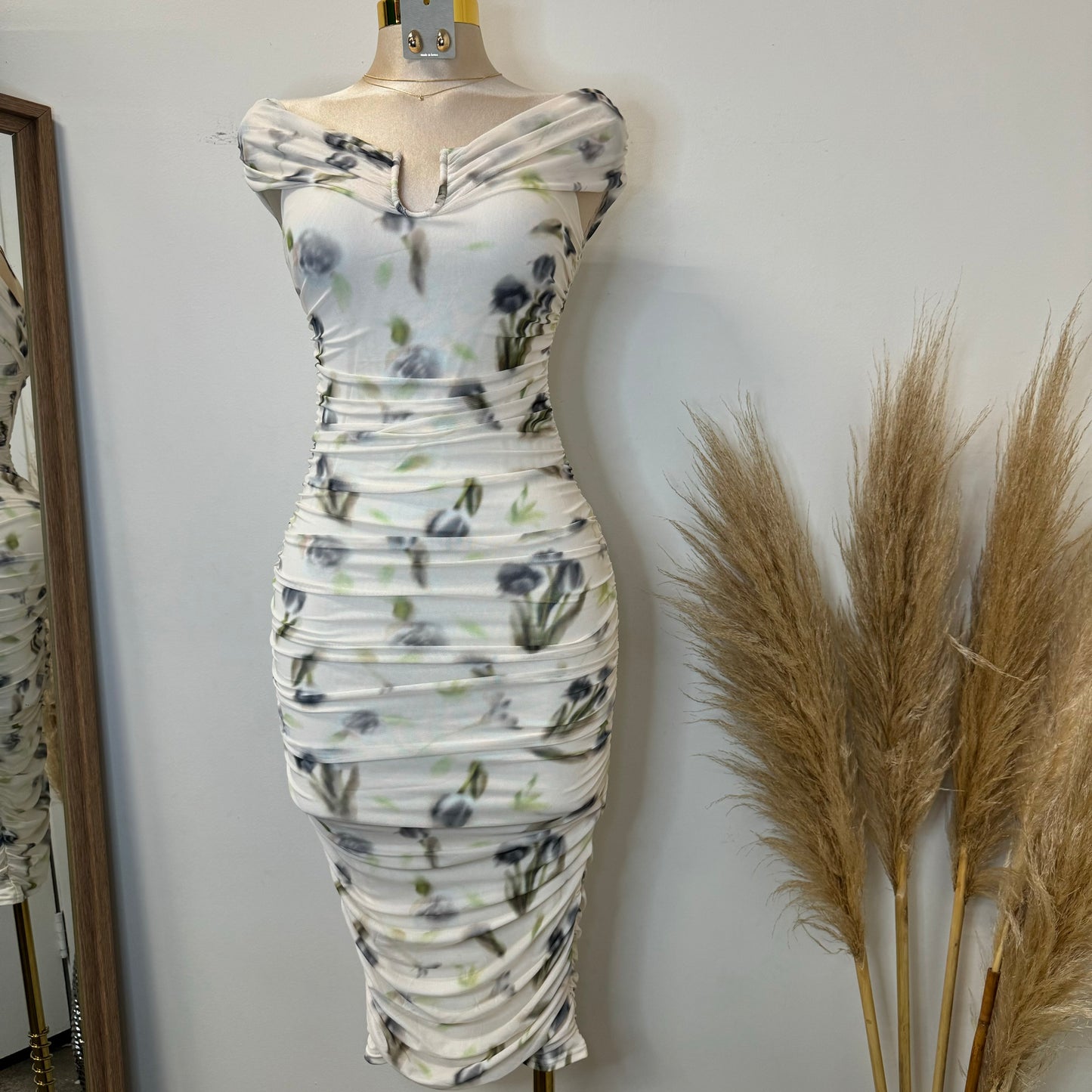 Spring Off shoulder Dress-Cream Multi