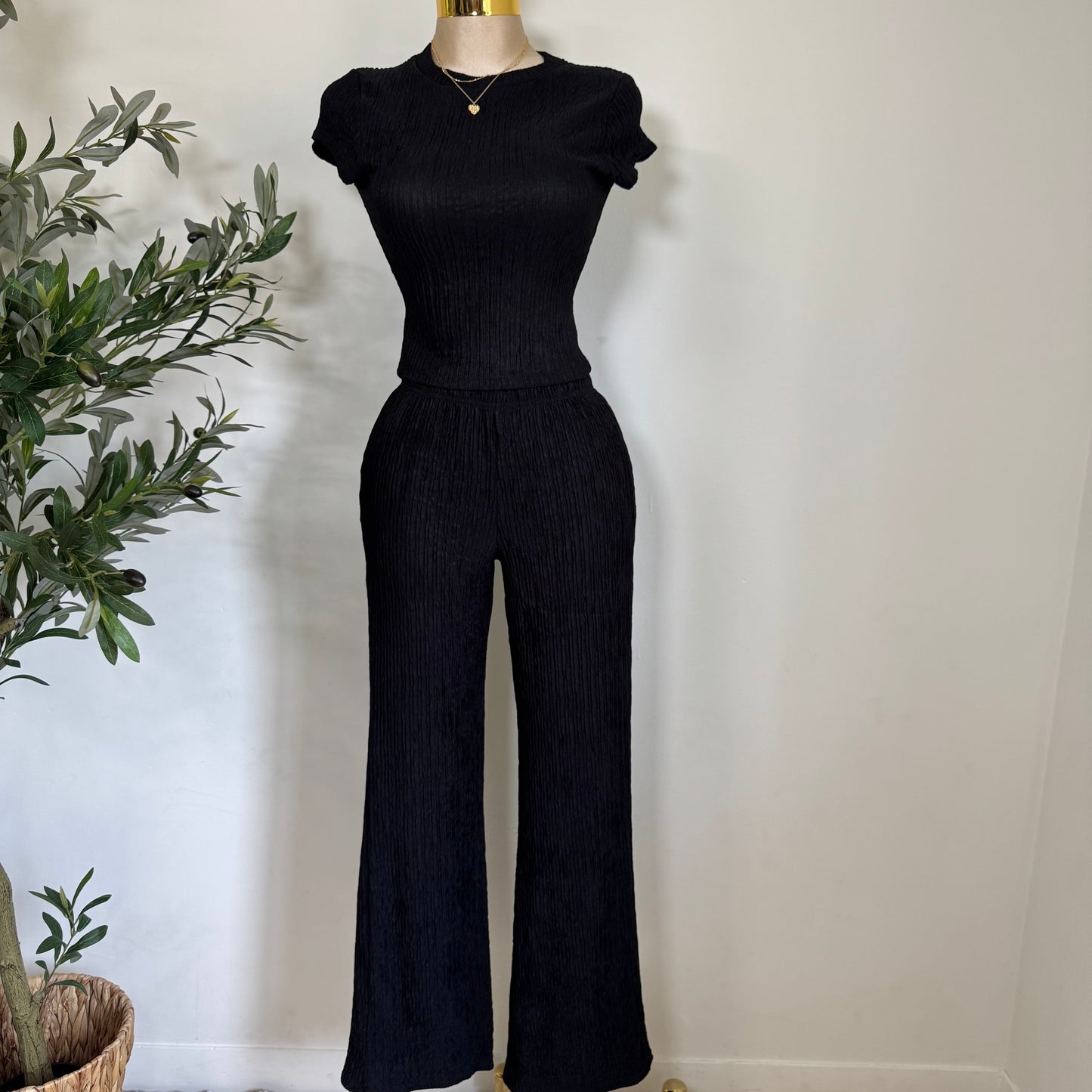 Tamara Short Sleeve Piece Set-Black