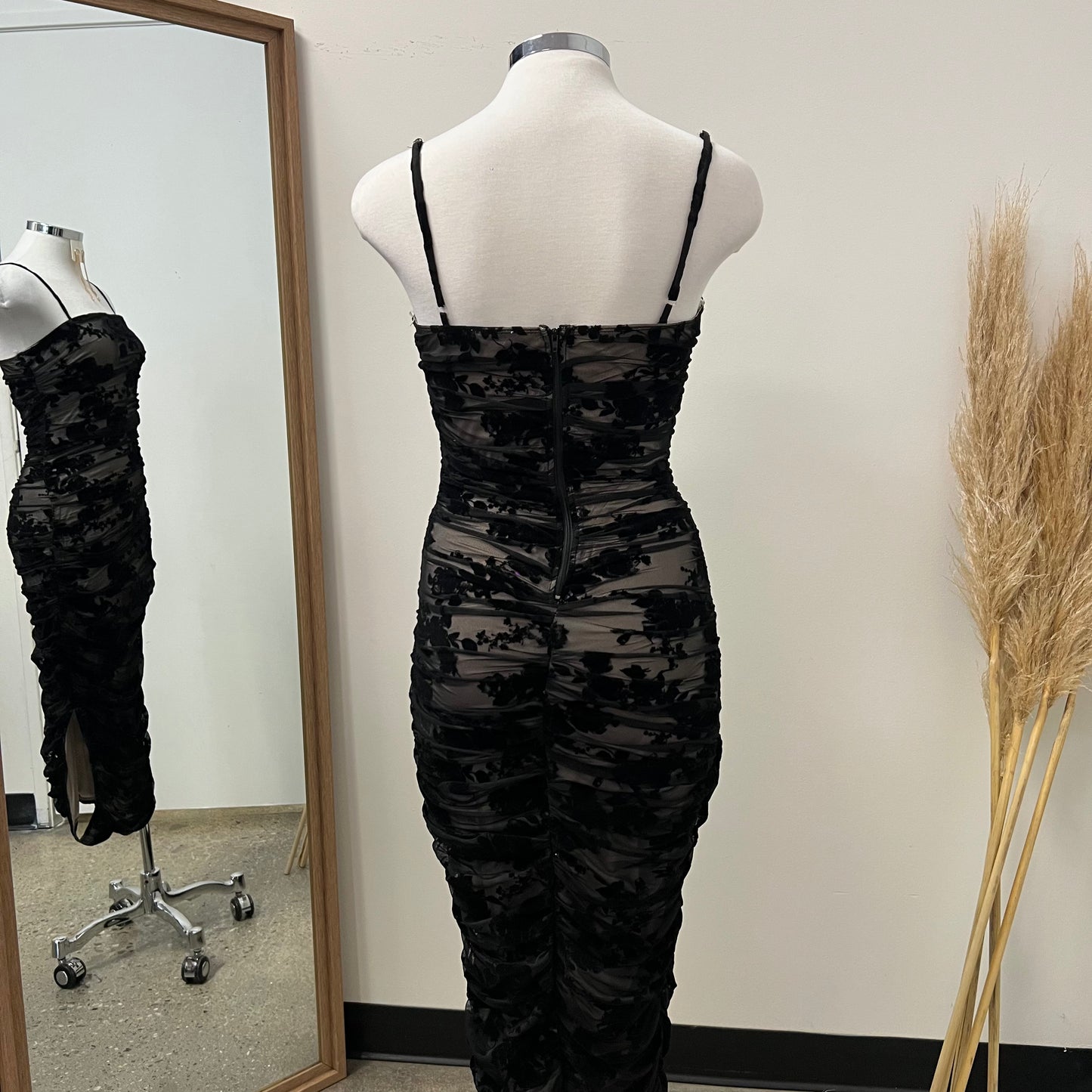 Sol Lace Long Dress-Black