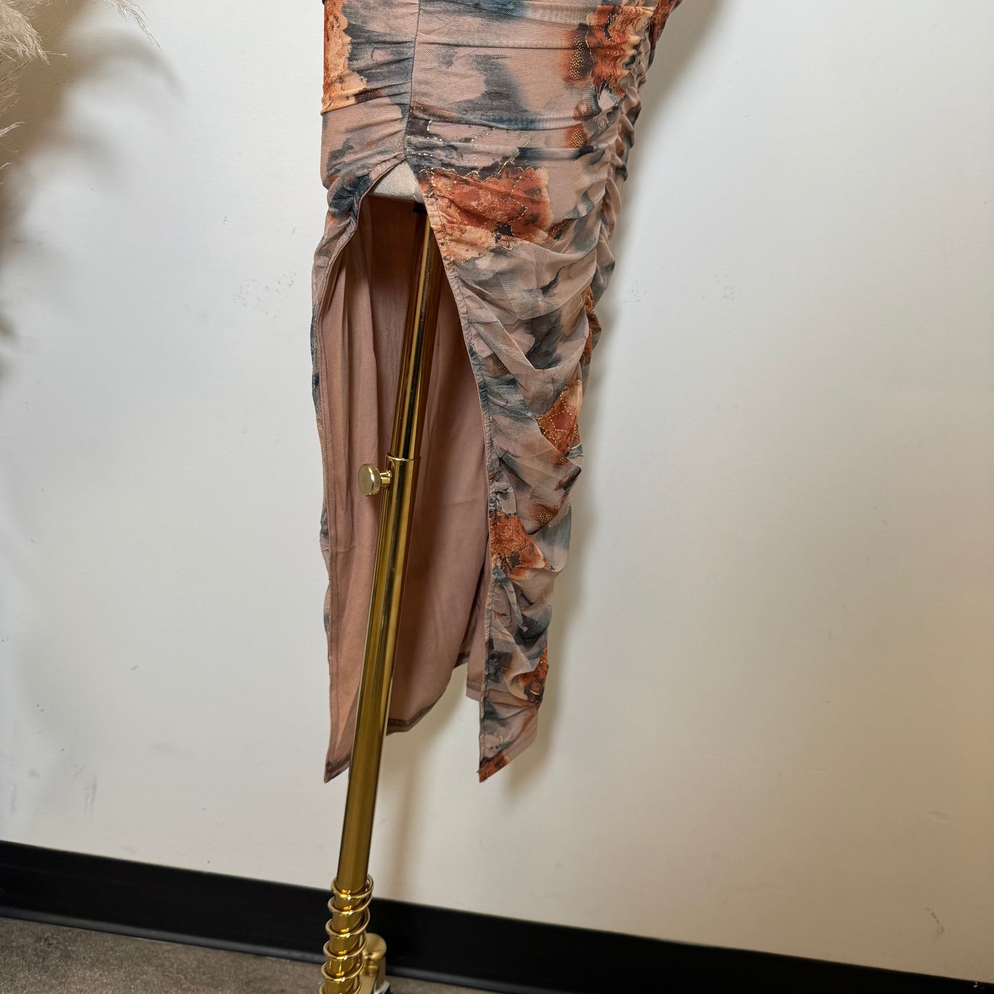 Gold Metallic Mesh Print -Latte