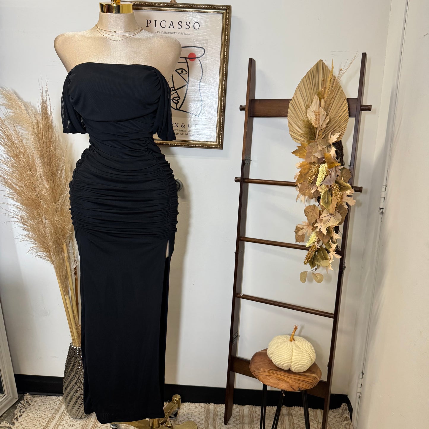 Long Maxi Off Shoulder Dress-Black