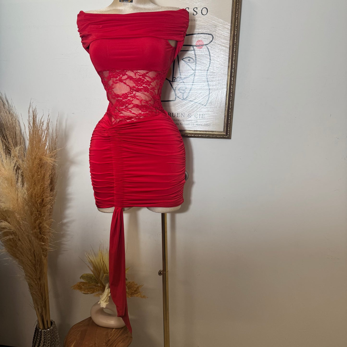 Off Shoulder Lace Dress-Red