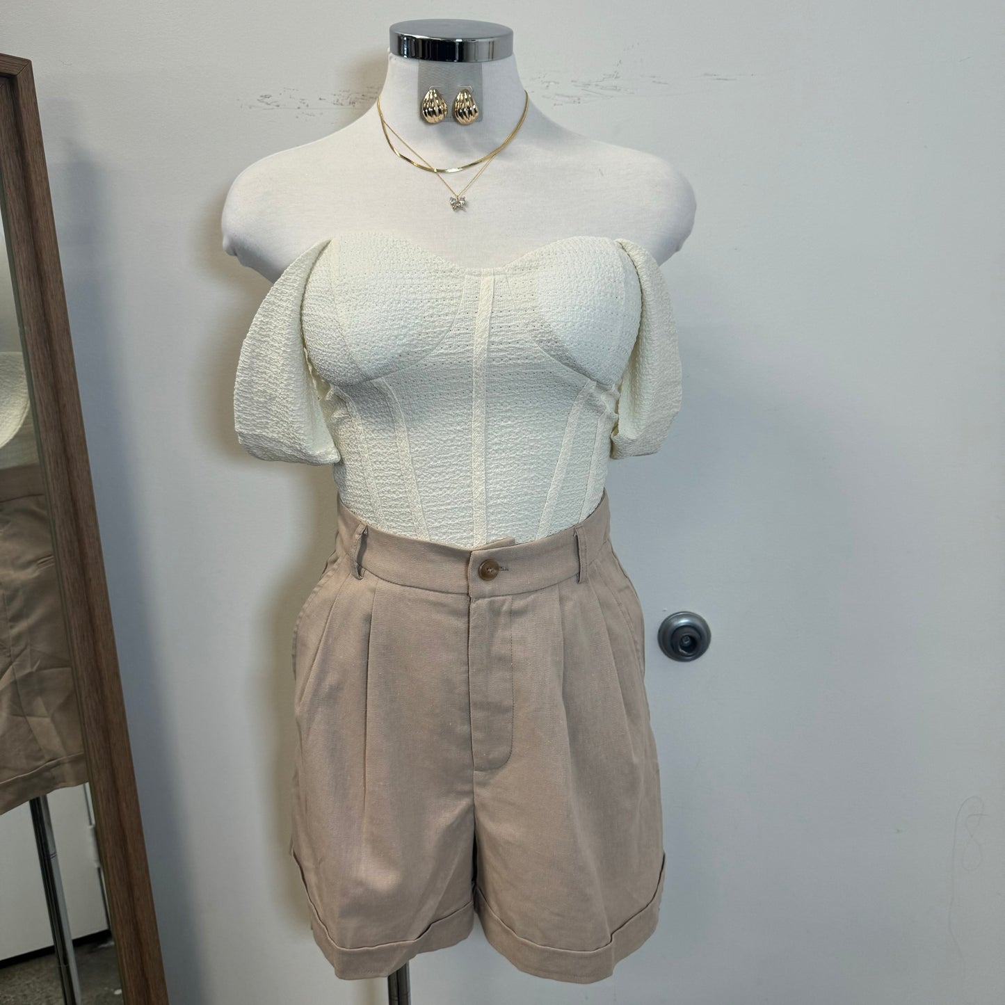 Lizzy Linen High Waisted Shorts-Khaki