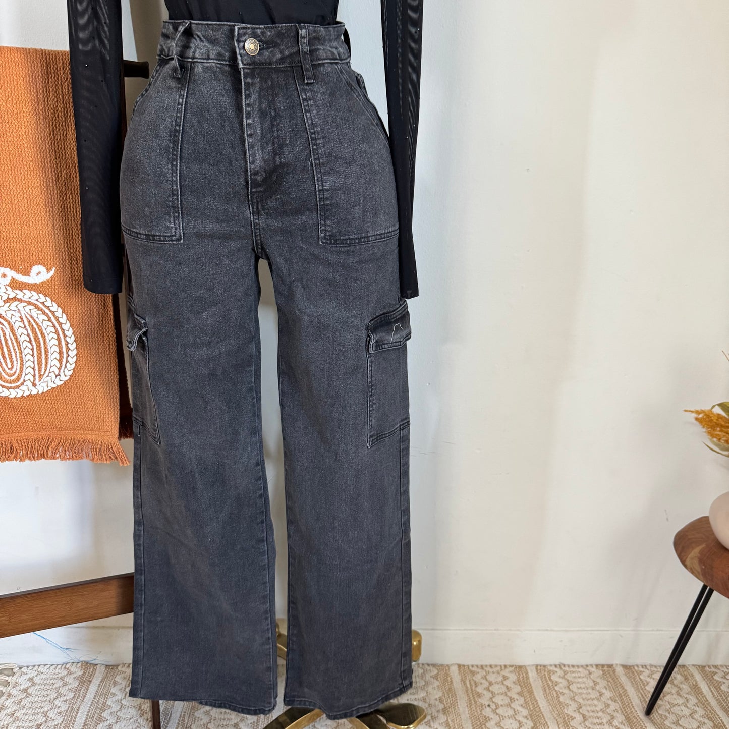 Wide Leg Cargo Jeans- DK Grey Cargo