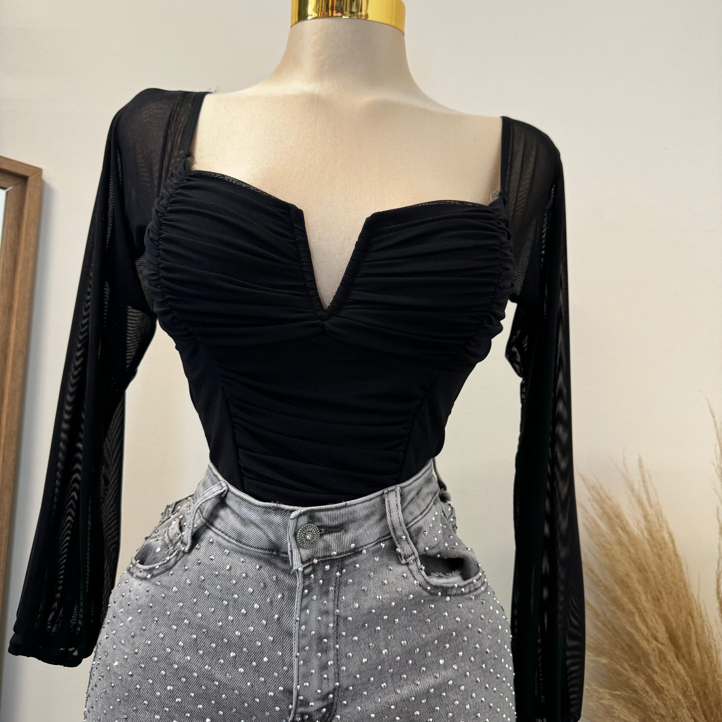 Mesh Long Sleeve V Crop Top -Black