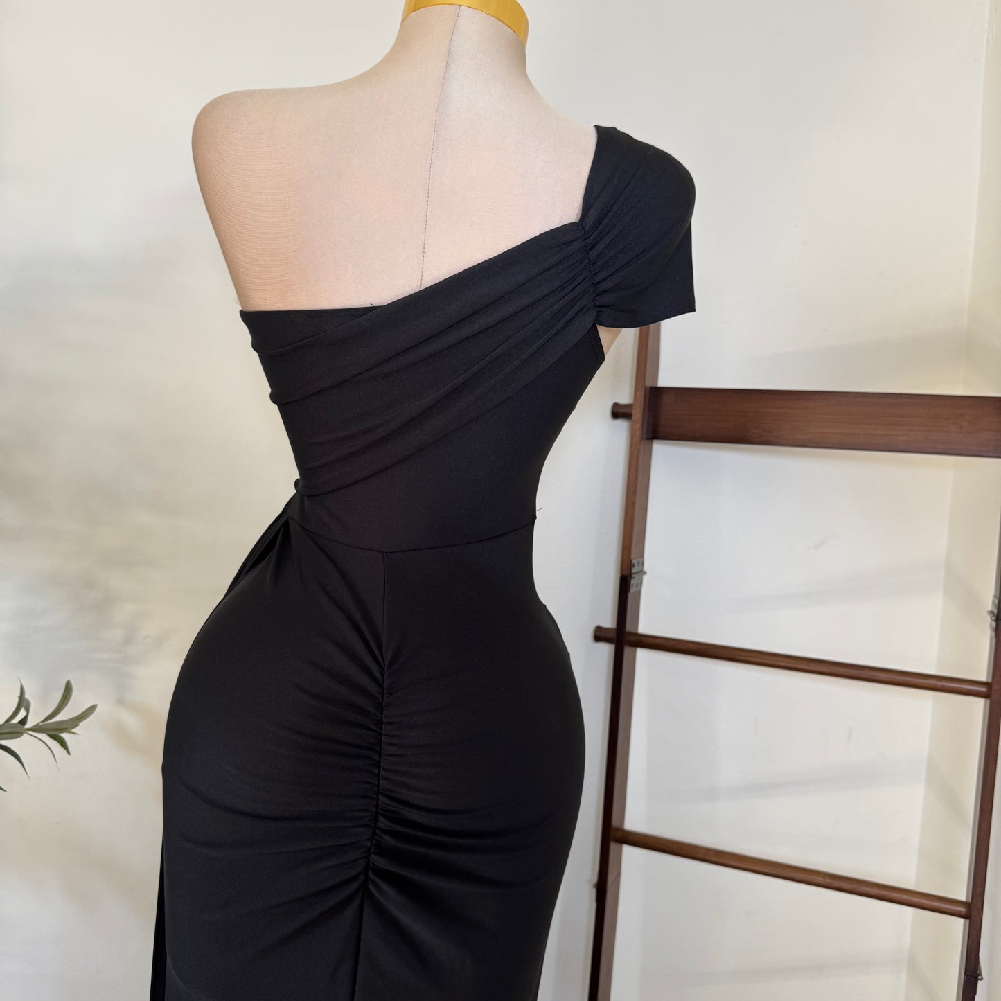 Gala Dress-Black