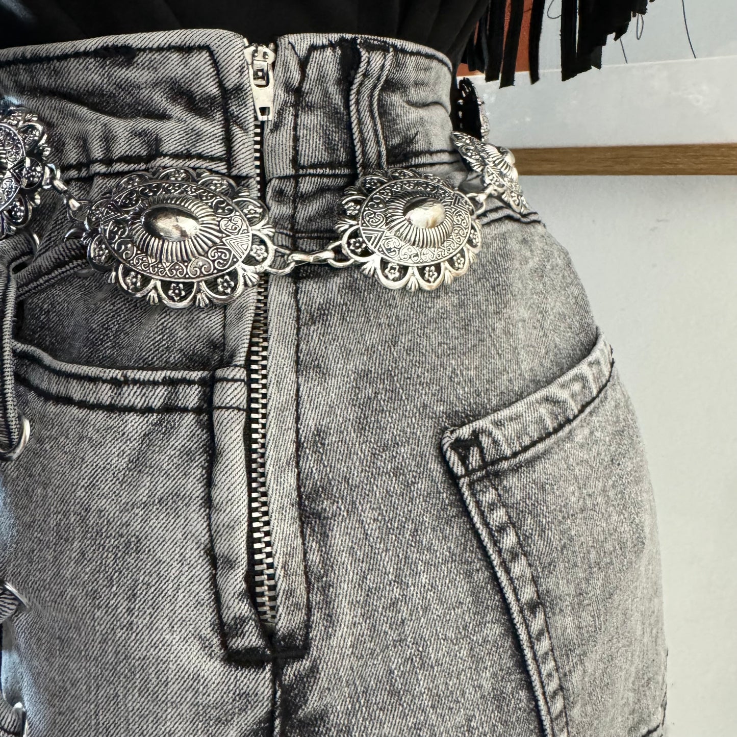 Chica Sexy Denim Skirt-Black