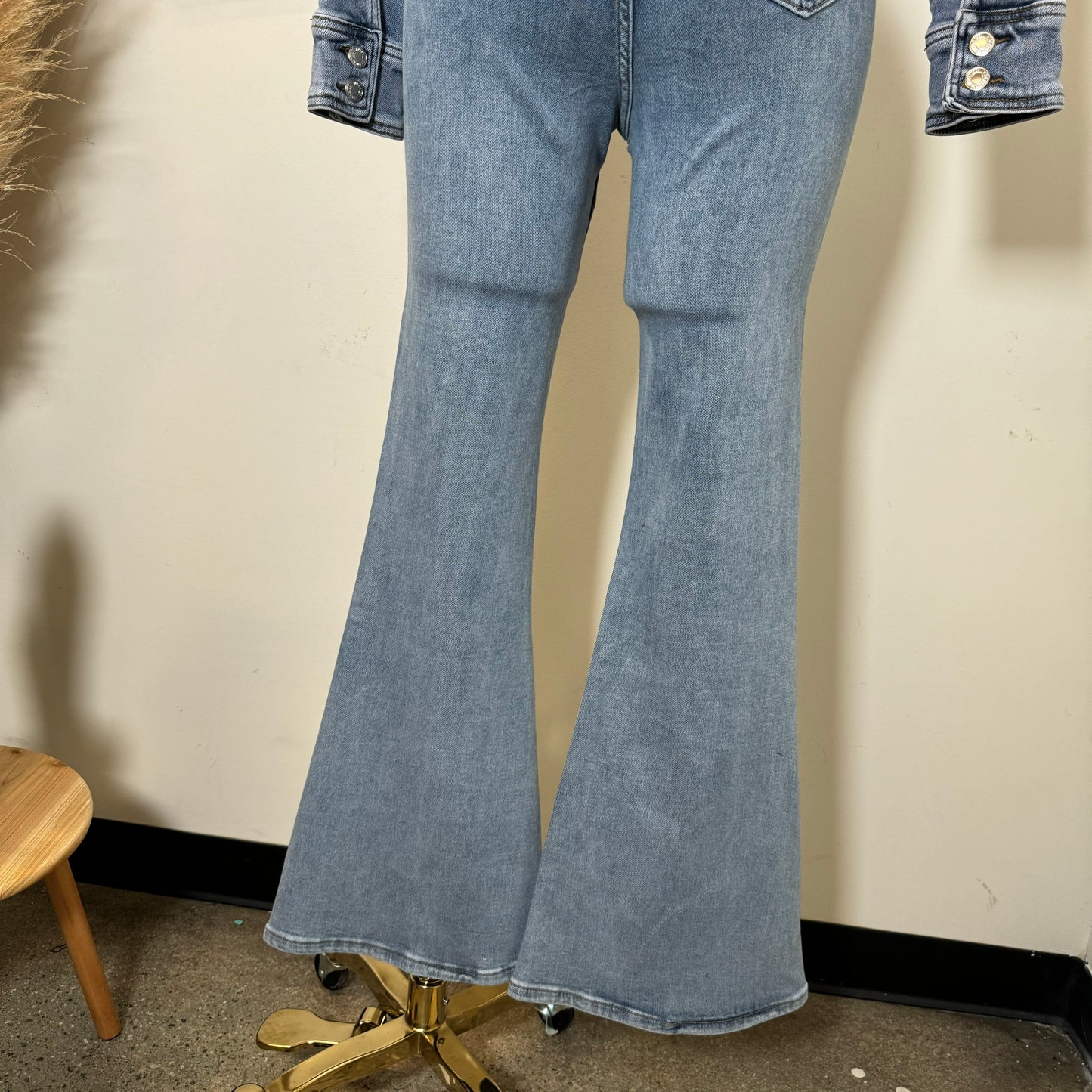 Rhinestone Flare Jeans-Blue