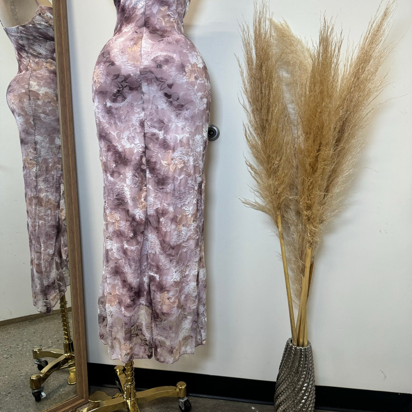 Mismaloya Lace Dress-Multi Pink