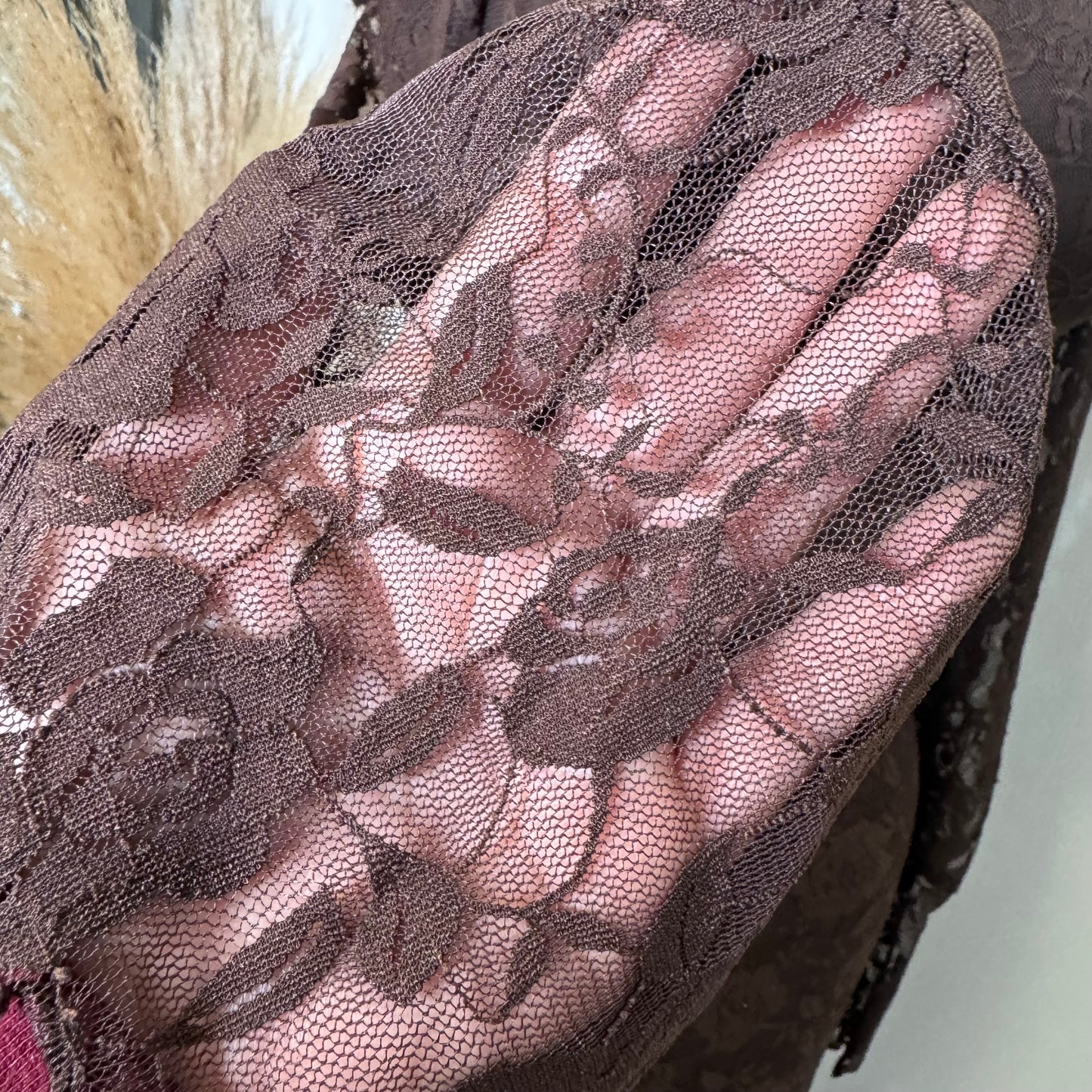 Off Shoulder Lace Dress-Brown