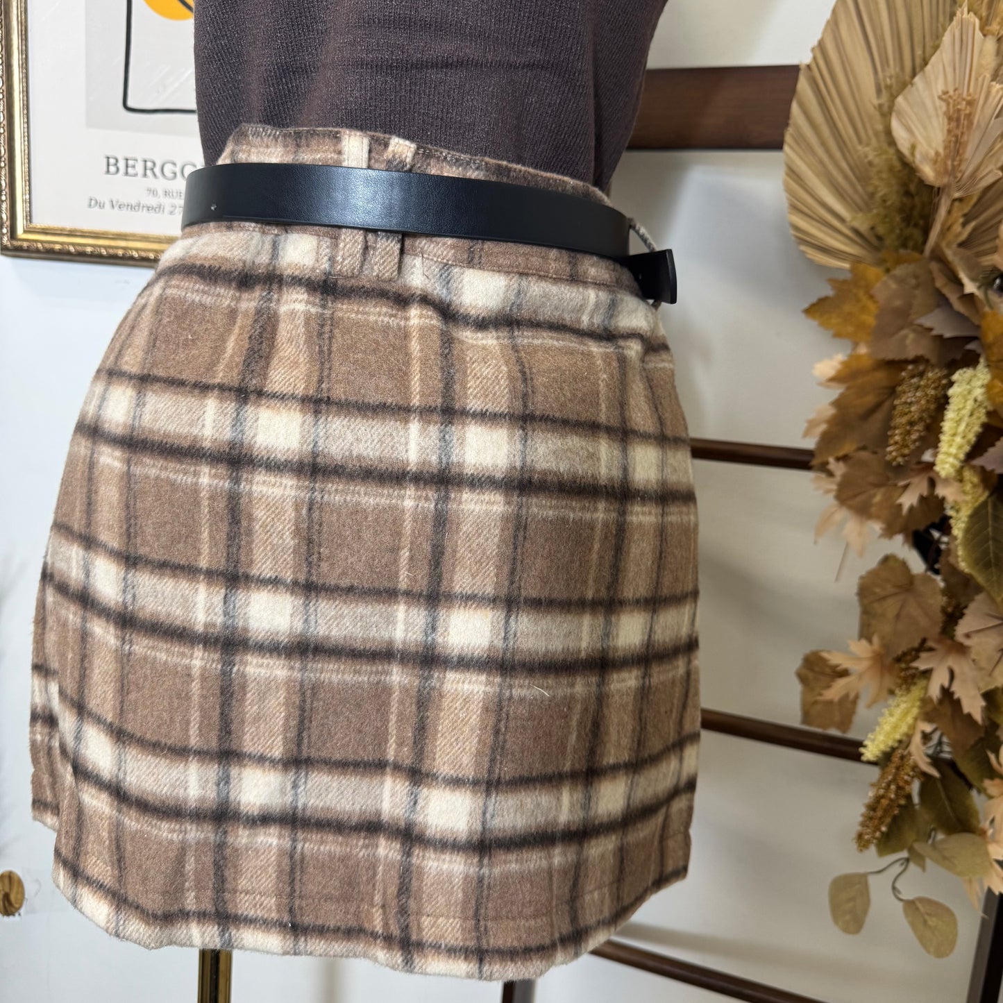 Brushed Plaid Mini Skirt-Khaki/Cream