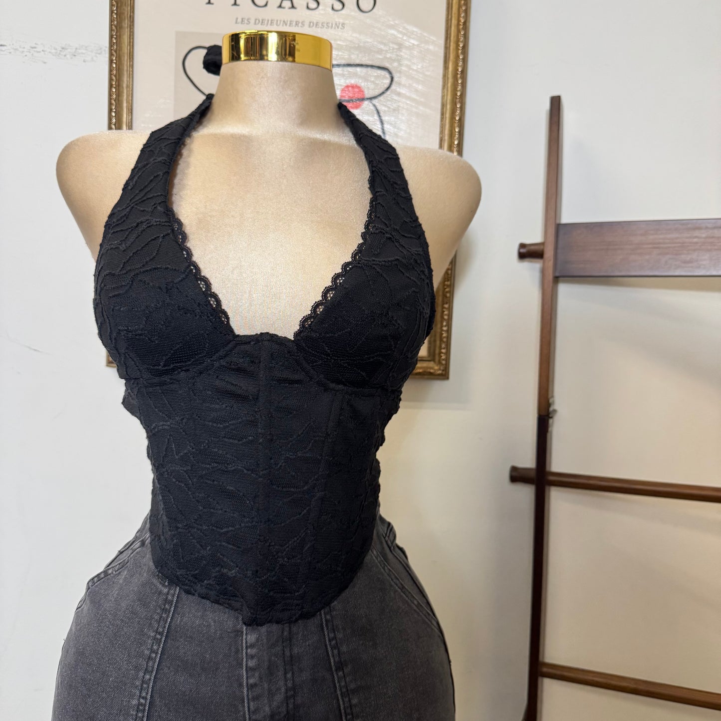 Textured Lace Halter Top-Black