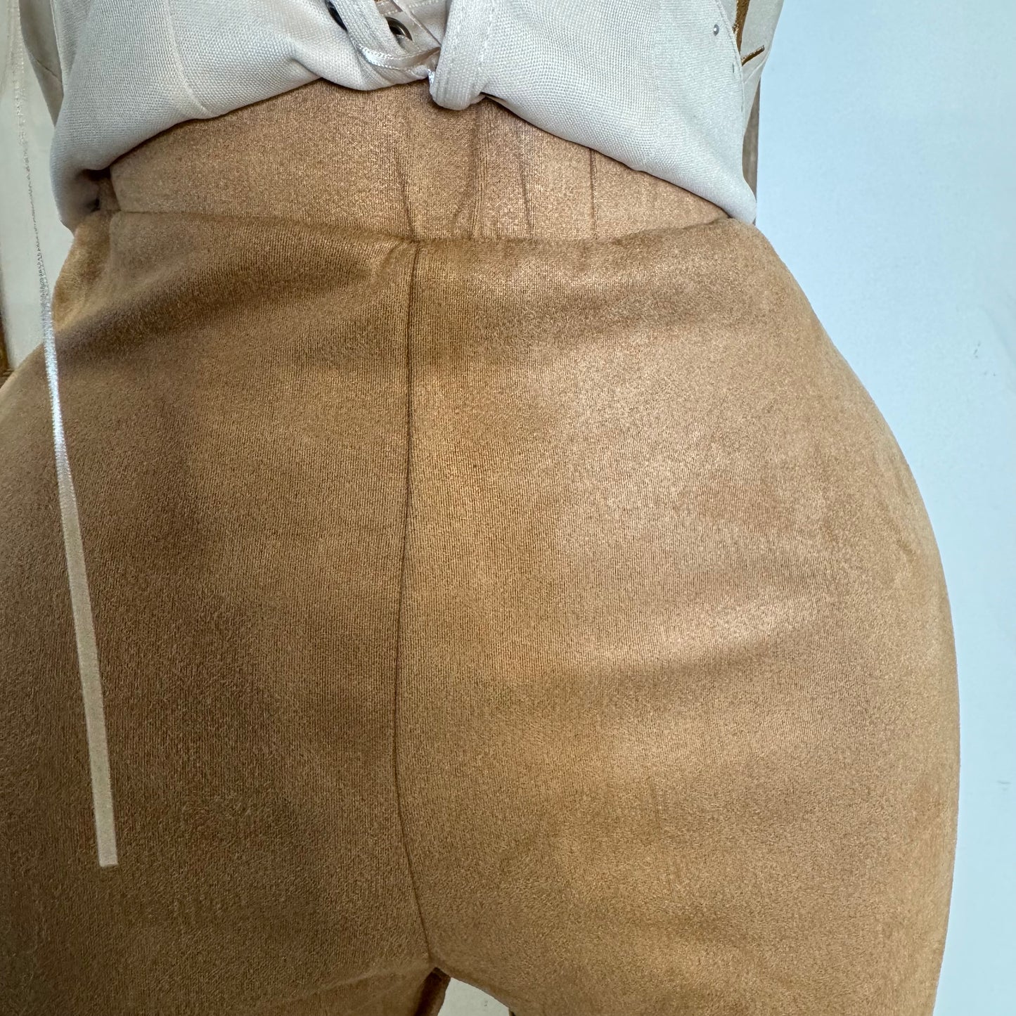 La quebradora Suede Pants-Camel