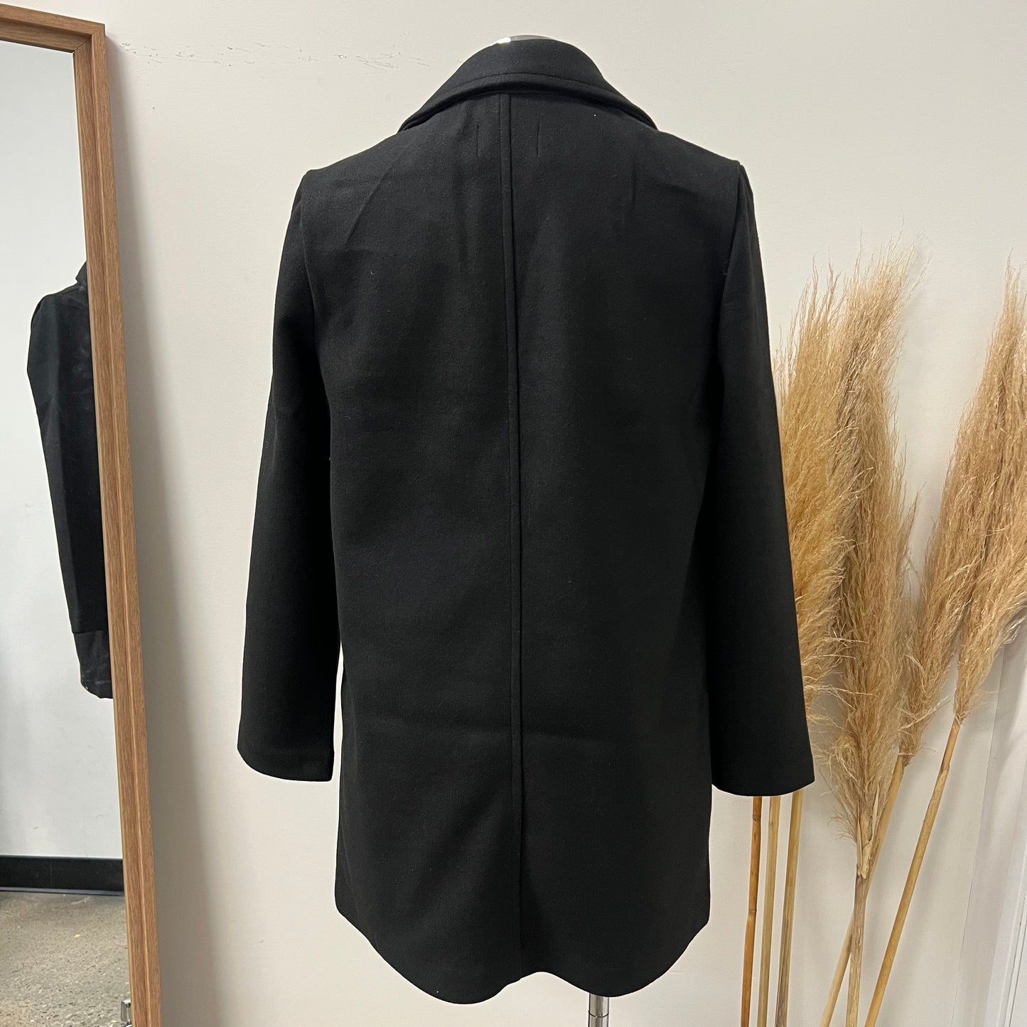 Coat with button-Black