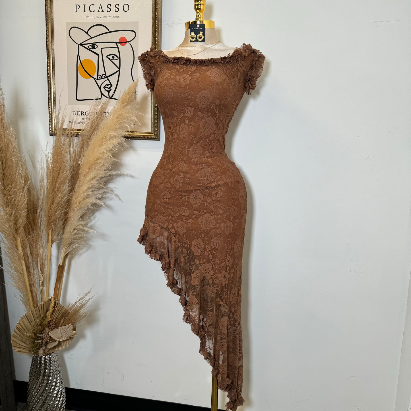 Off Shoulder Short Sleeve Lace Dress-Brown