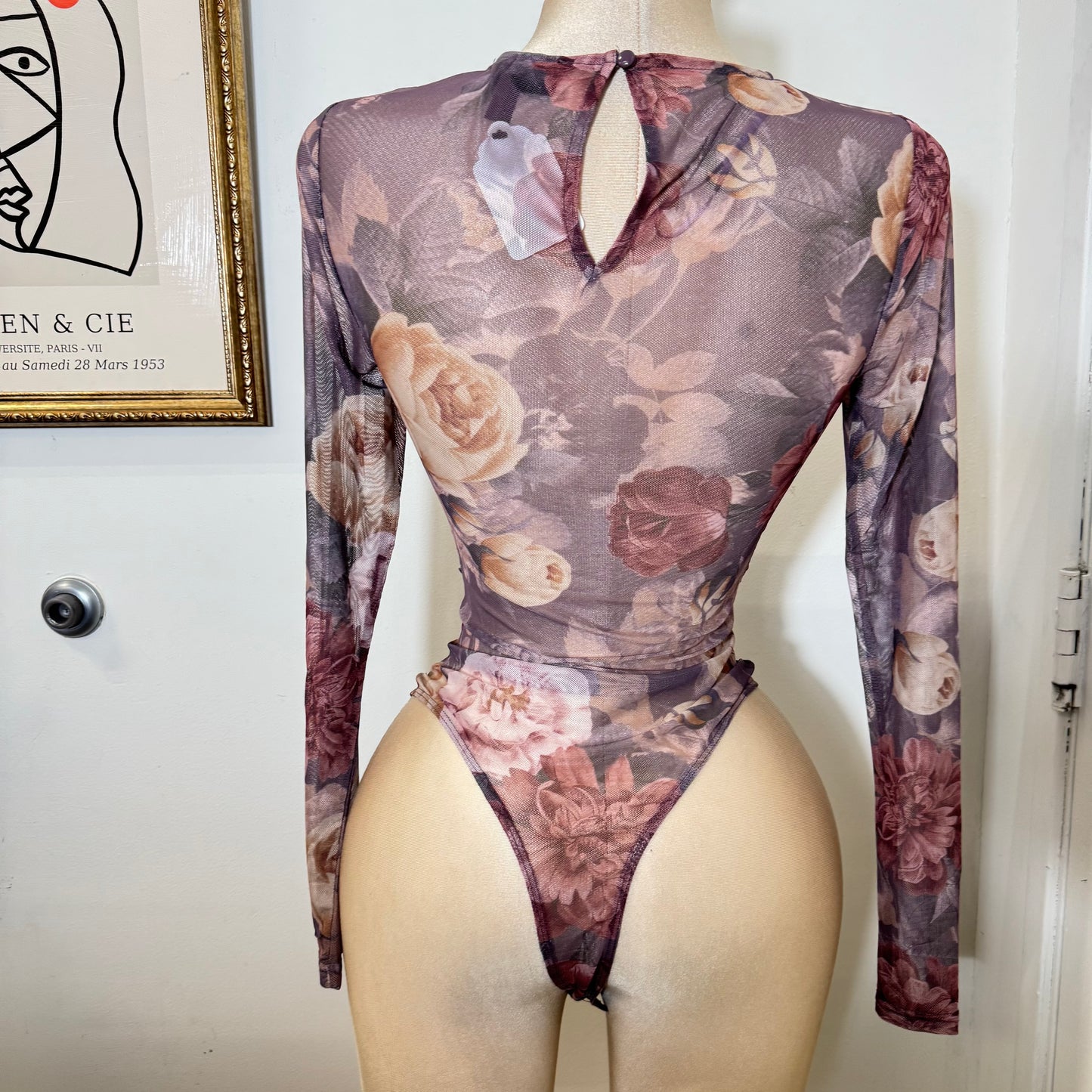 Round Neck Long Sleeve Bodysuit-Pale Lavander