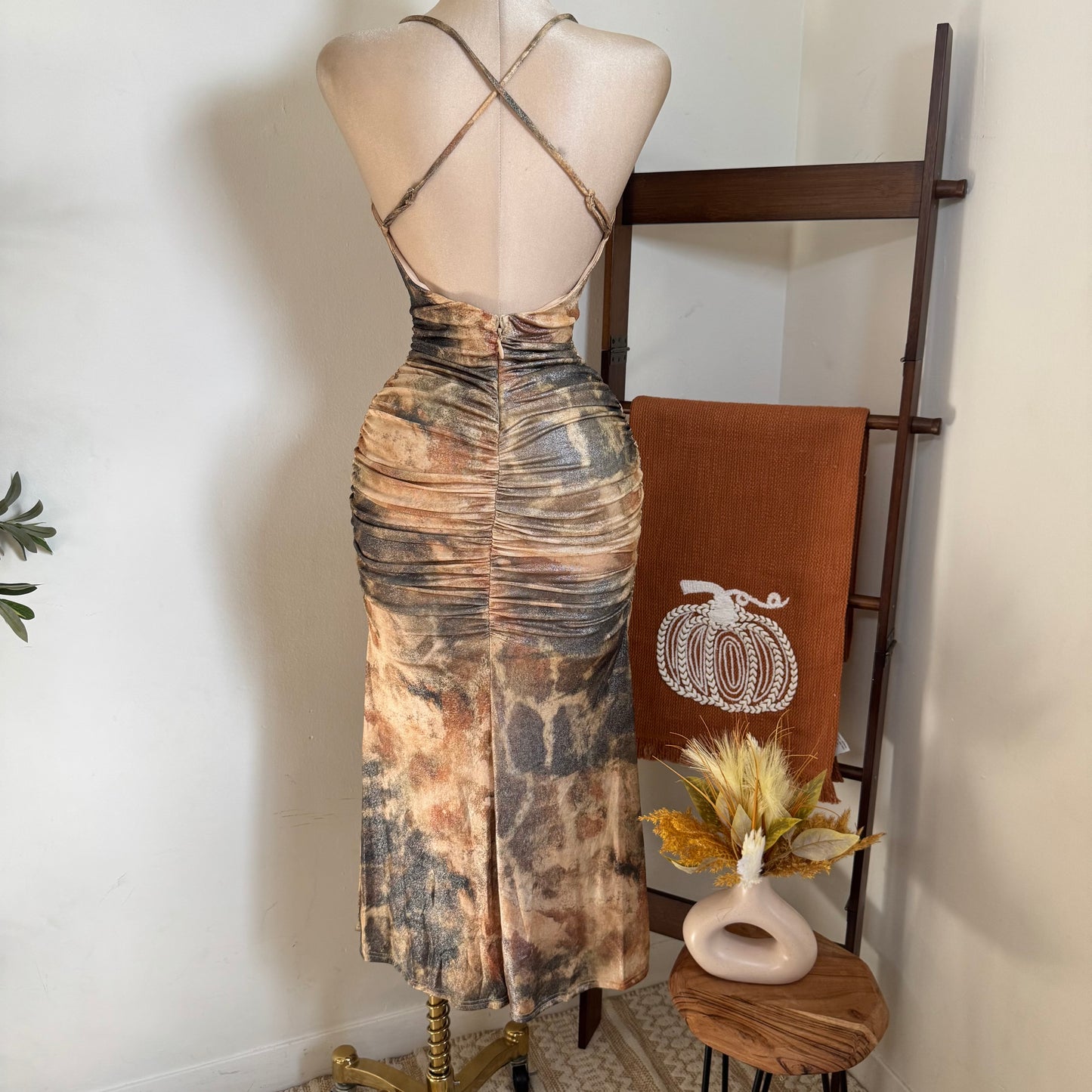 Deep Plunge Halter Neck Ruched A-Line Midi Dress-Brown Gold Multi