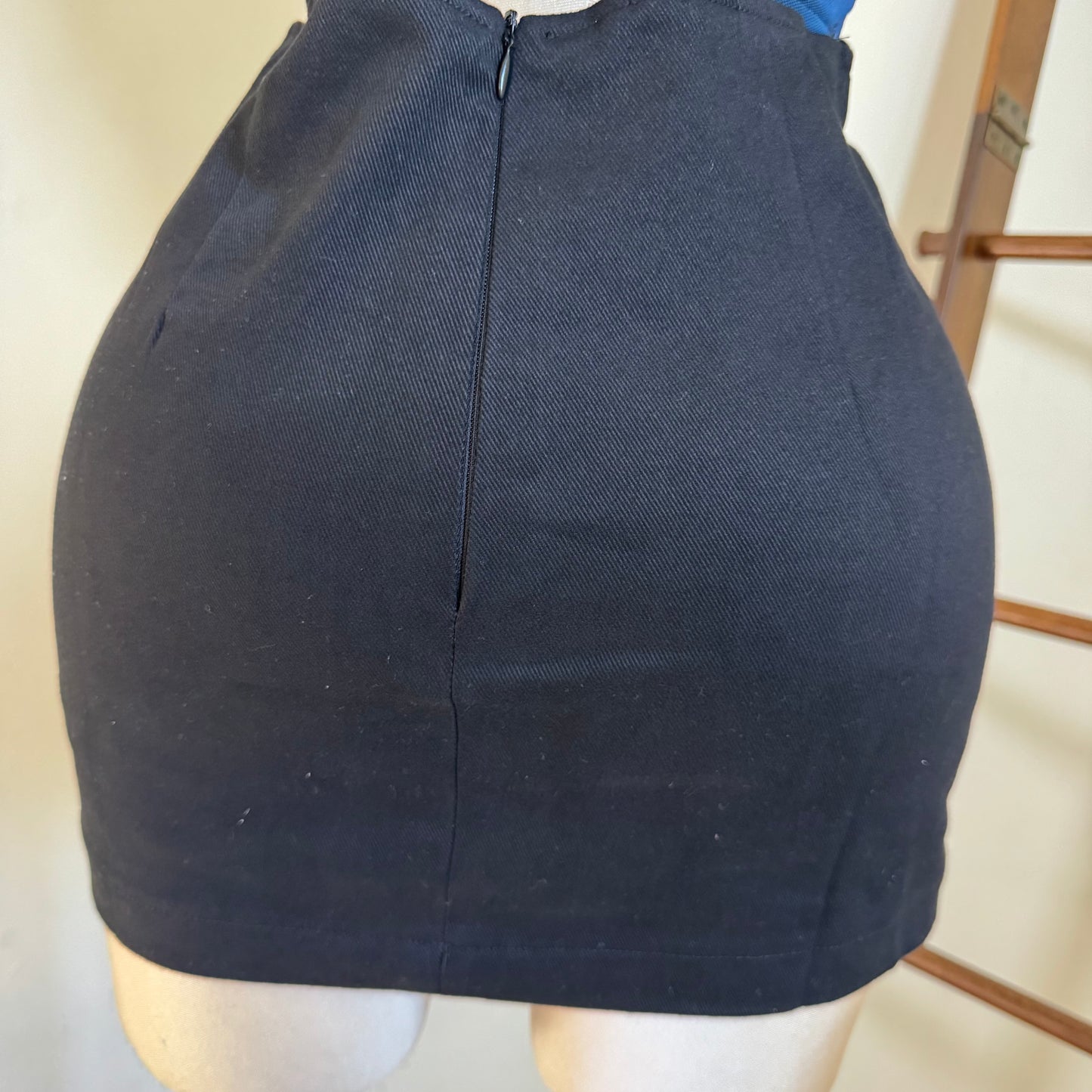 Lace up Skirt-Black