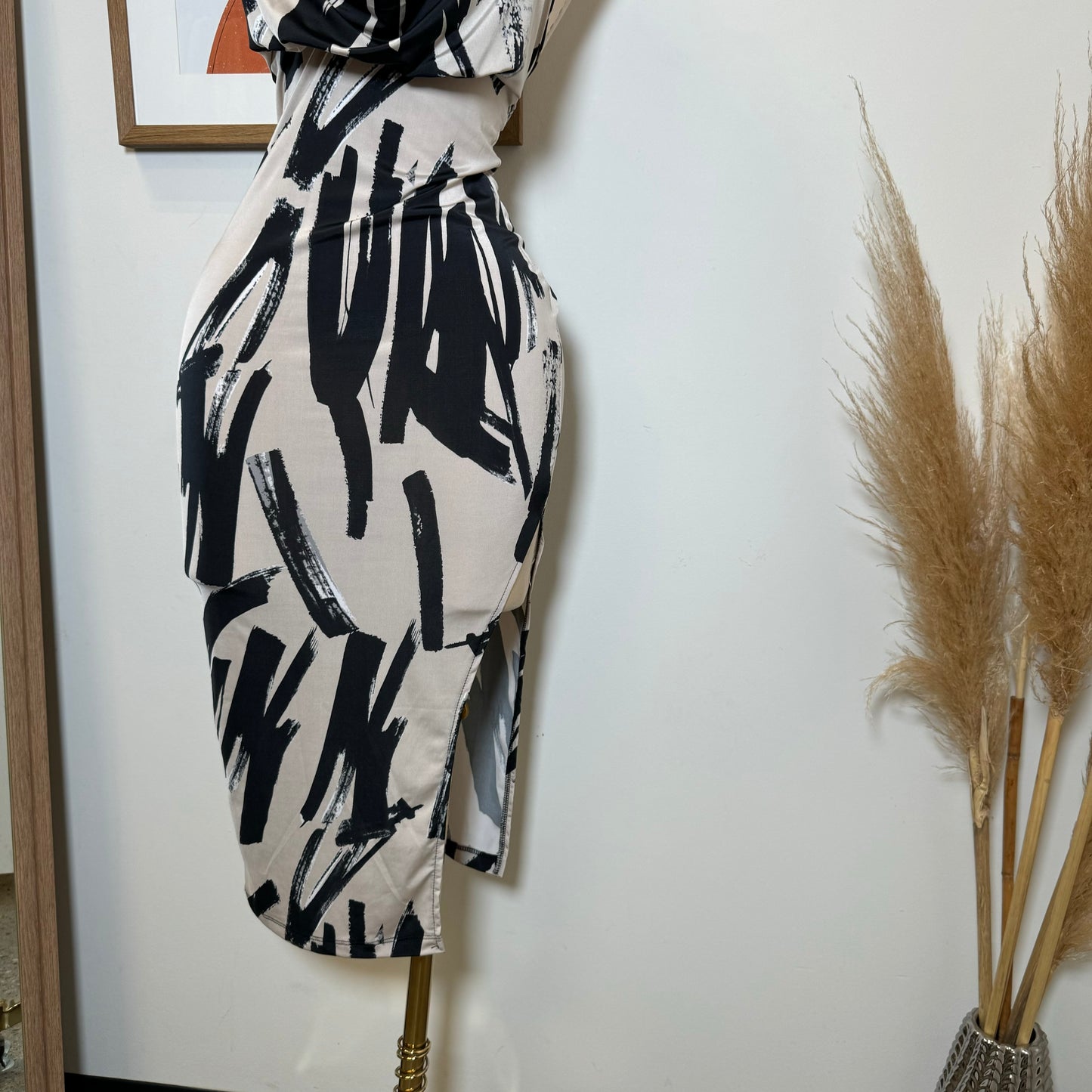 Venechia Cowl Open Slit Dress-Black/White1