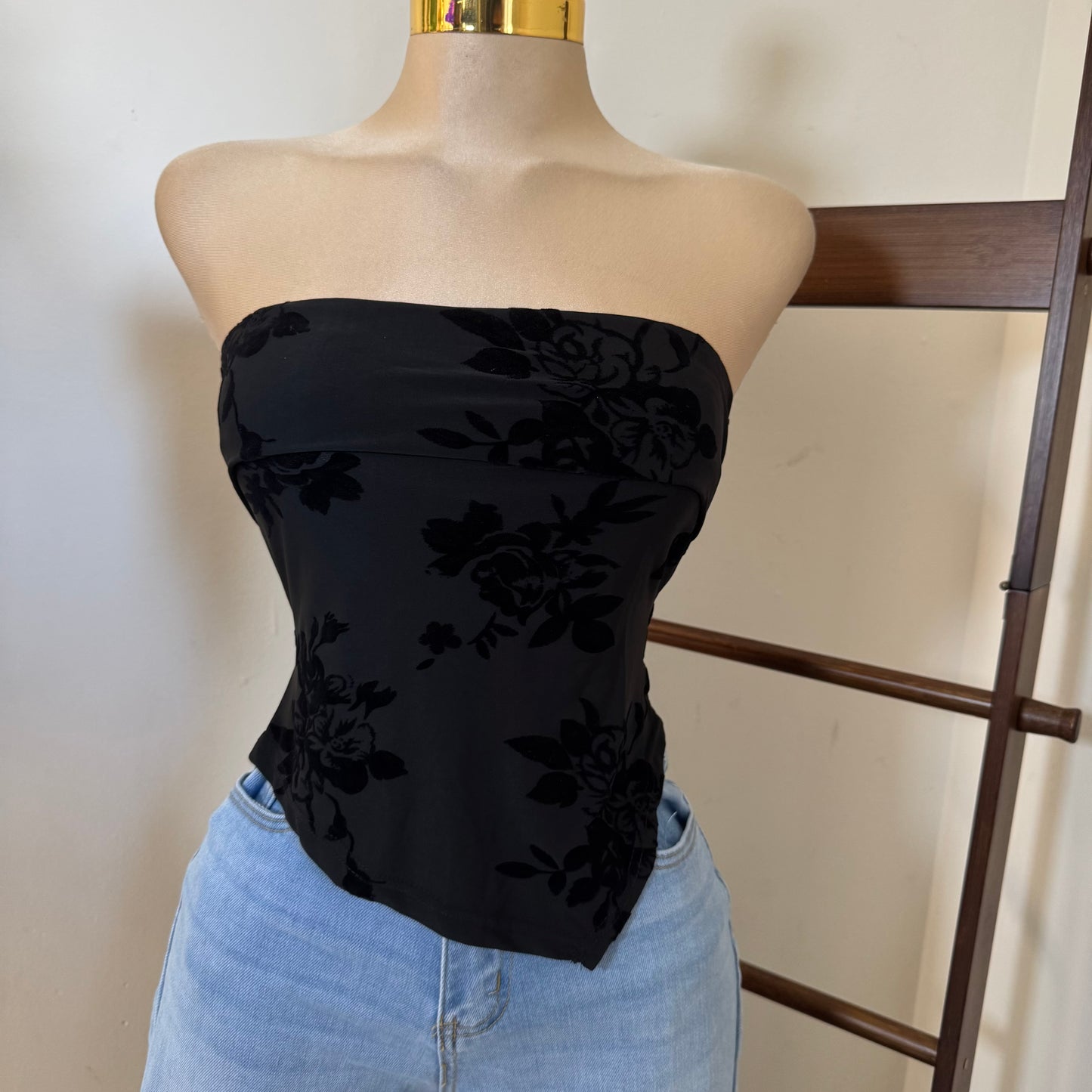 Tube Asymmetrical Hem Top -Black