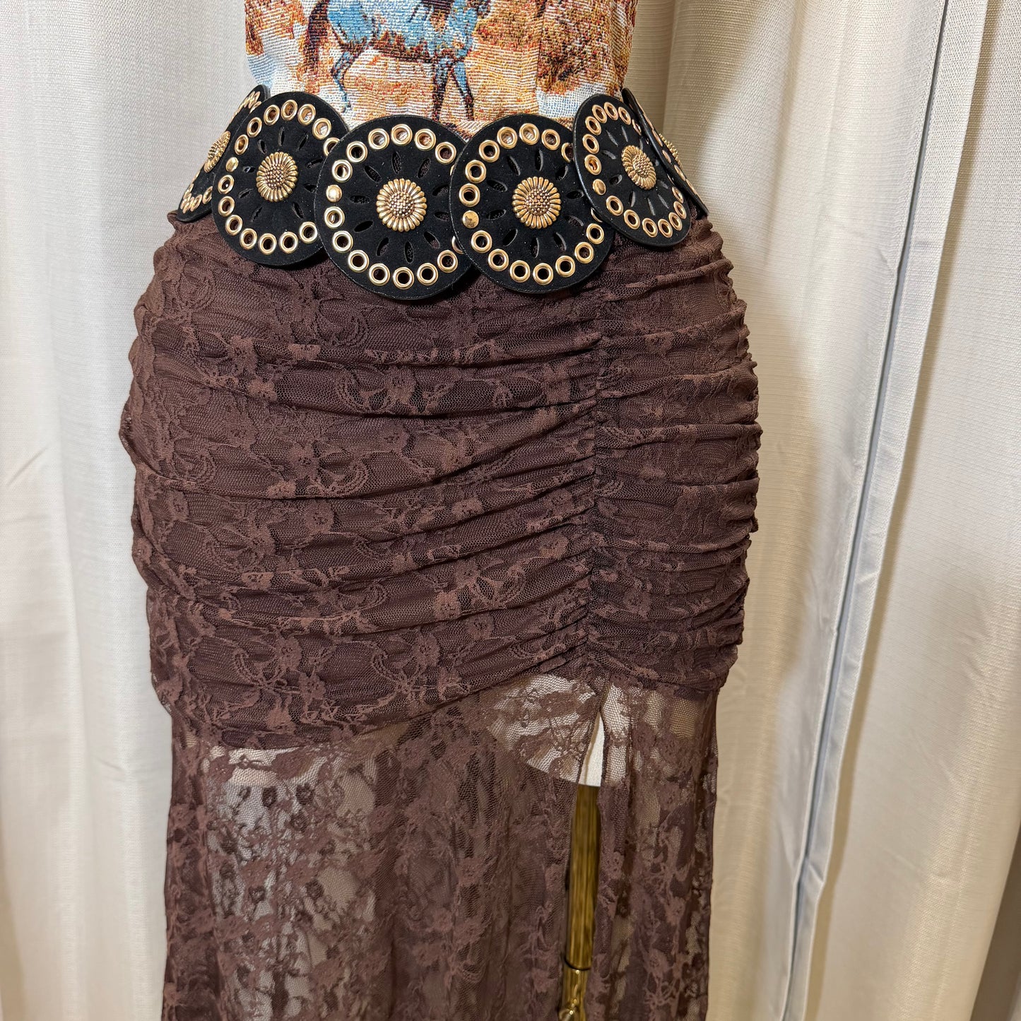 Lace Open slit Maxi Skirt-brown