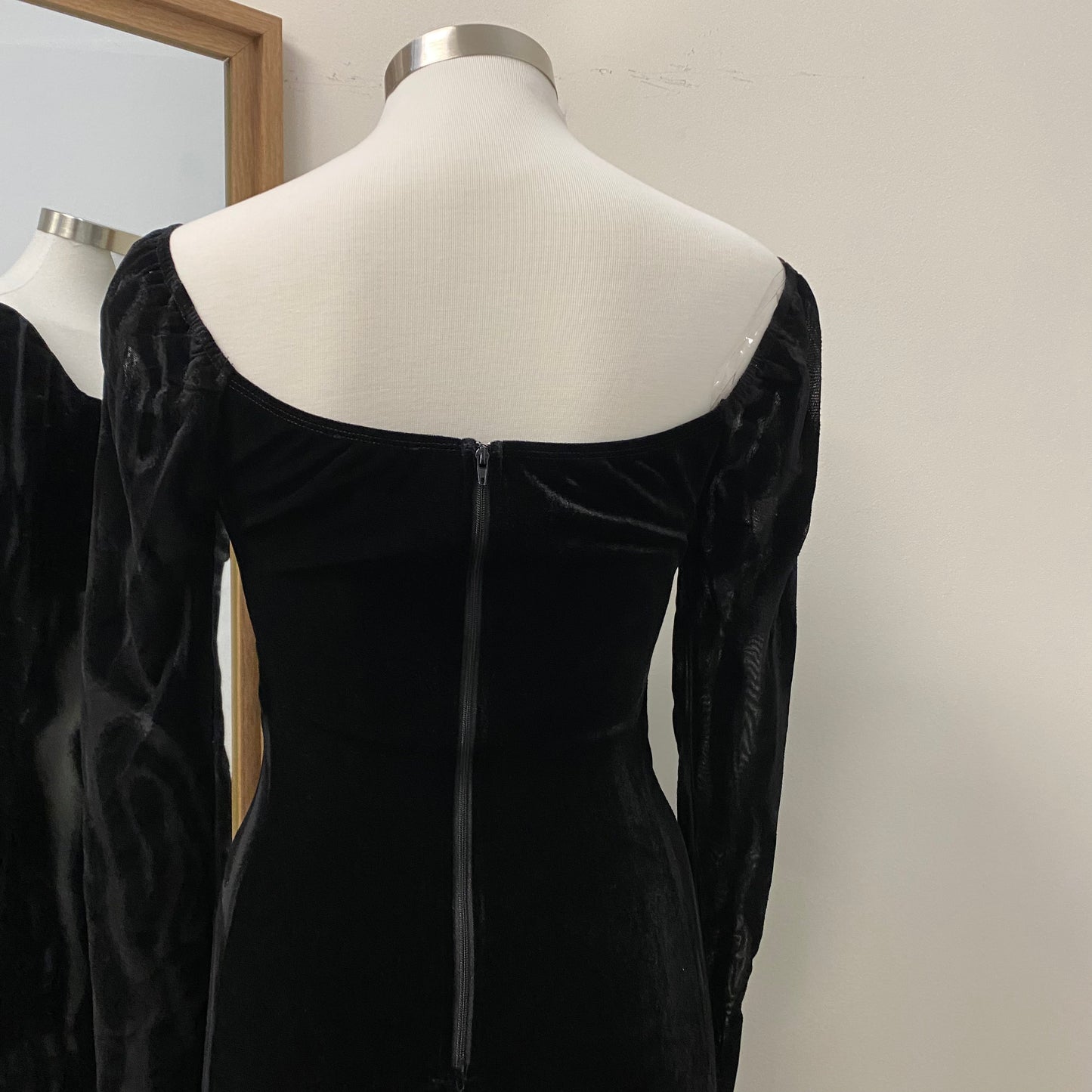 Teresa Dress-Black